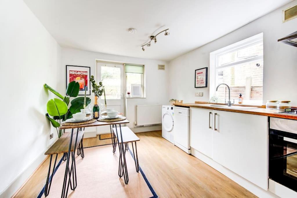 Heart Of Hackney 2bed Garden Flat Sleeps 6 Londen