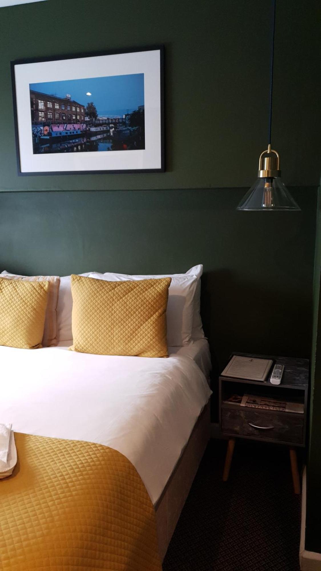 Old Ship Hackney 4*