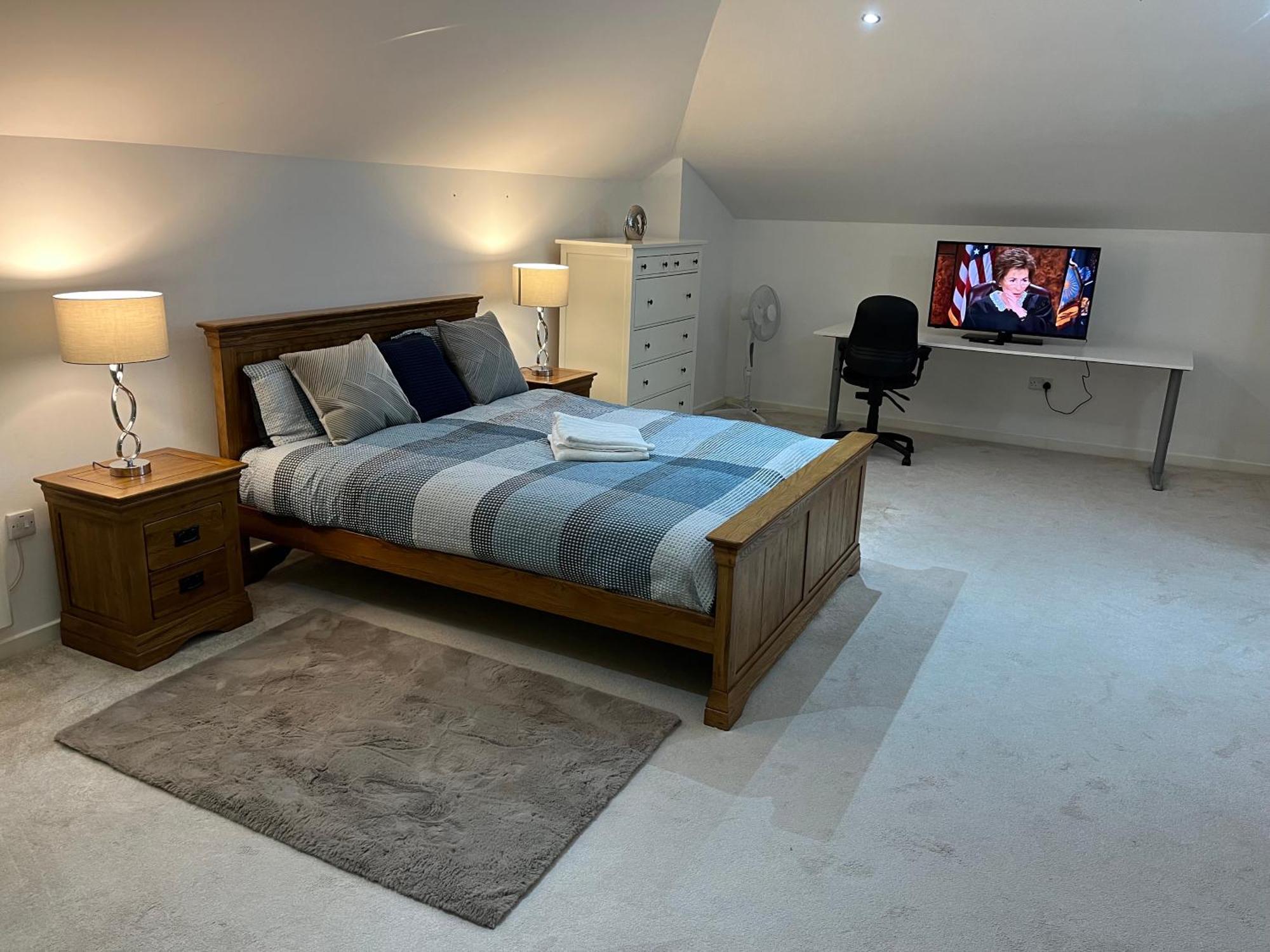 Gjestgiverier Roomzzz Near The Excel Exhibition Centre Royal Victoria O2 Arena Central 24 Hour Self Check-in *