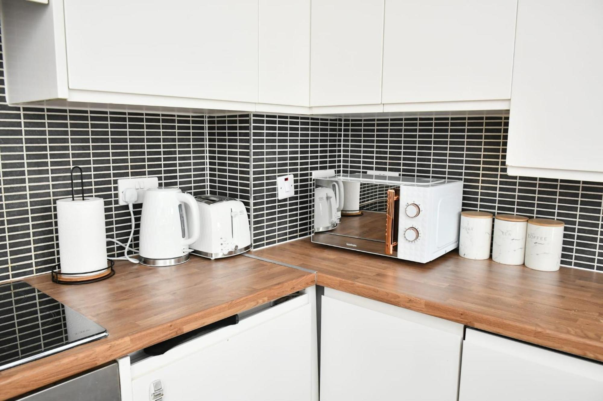Spacious 2bedroom In Airport London