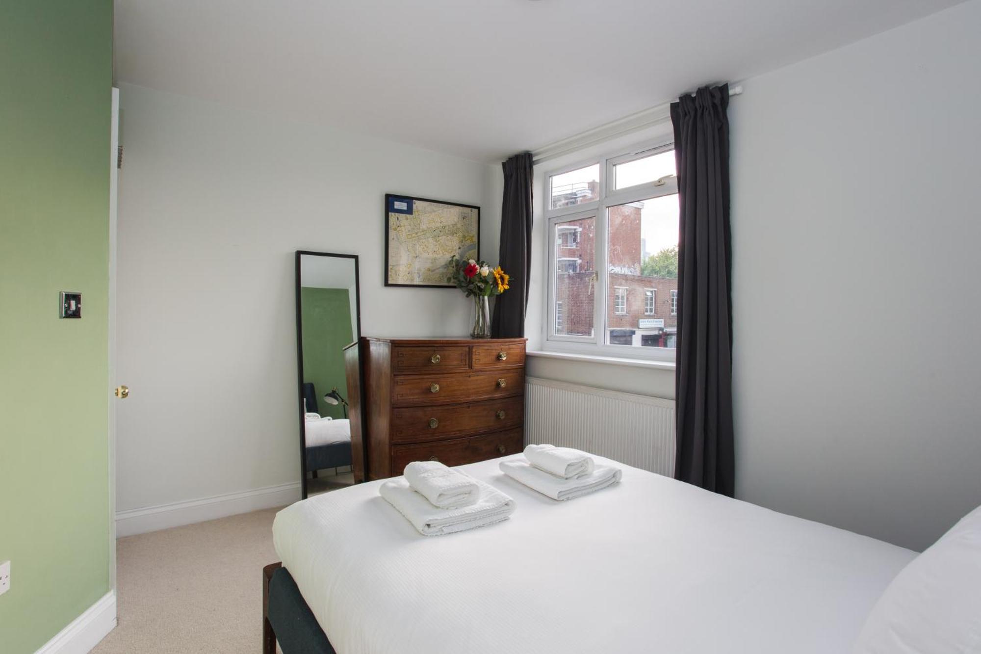 Leilighet Lovely 2 Bedroom Flat Near Whitechapel Station London
