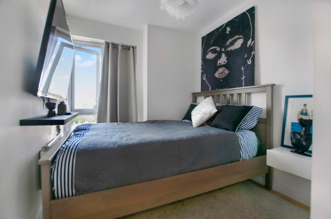 Unique Sky View -2 Bed Appartement Londen
