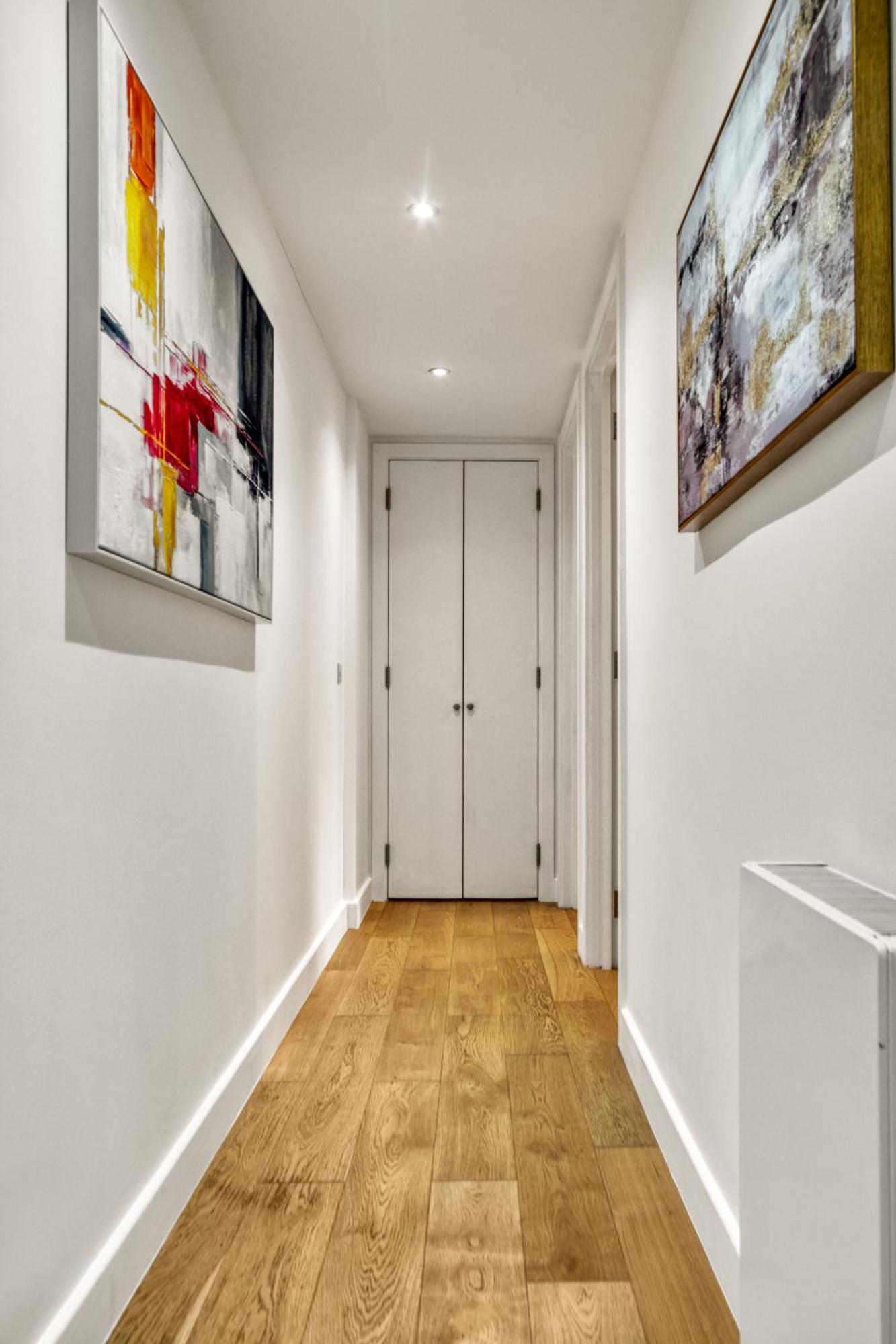 Appartement A Vibrant 2 Bed & 2 Bath In Old Street Zone 1 Londen