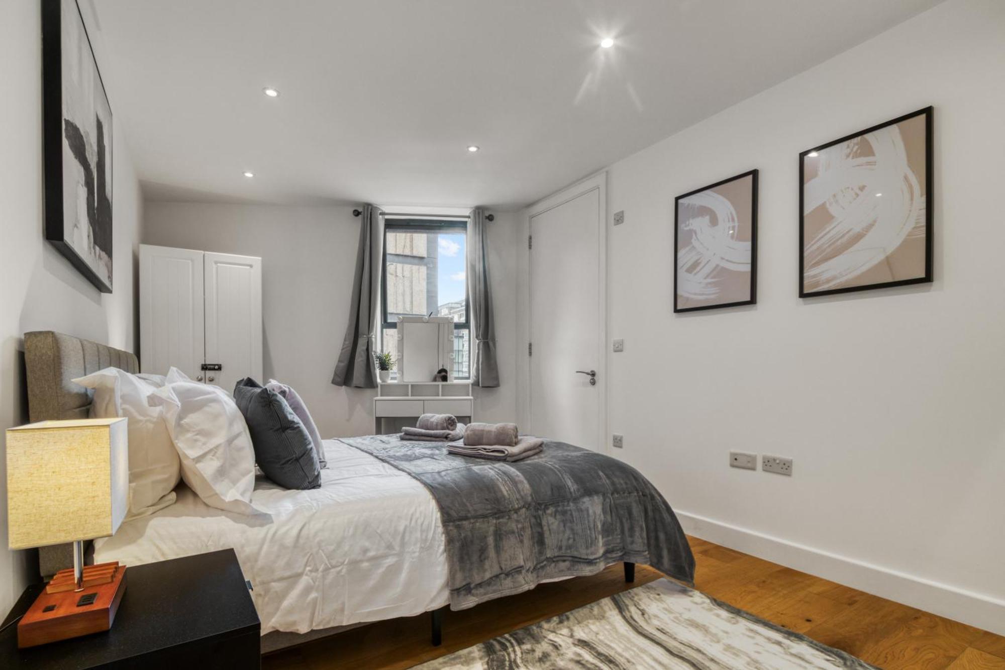 Appartement A Vibrant 2 Bed & 2 Bath In Old Street Zone 1