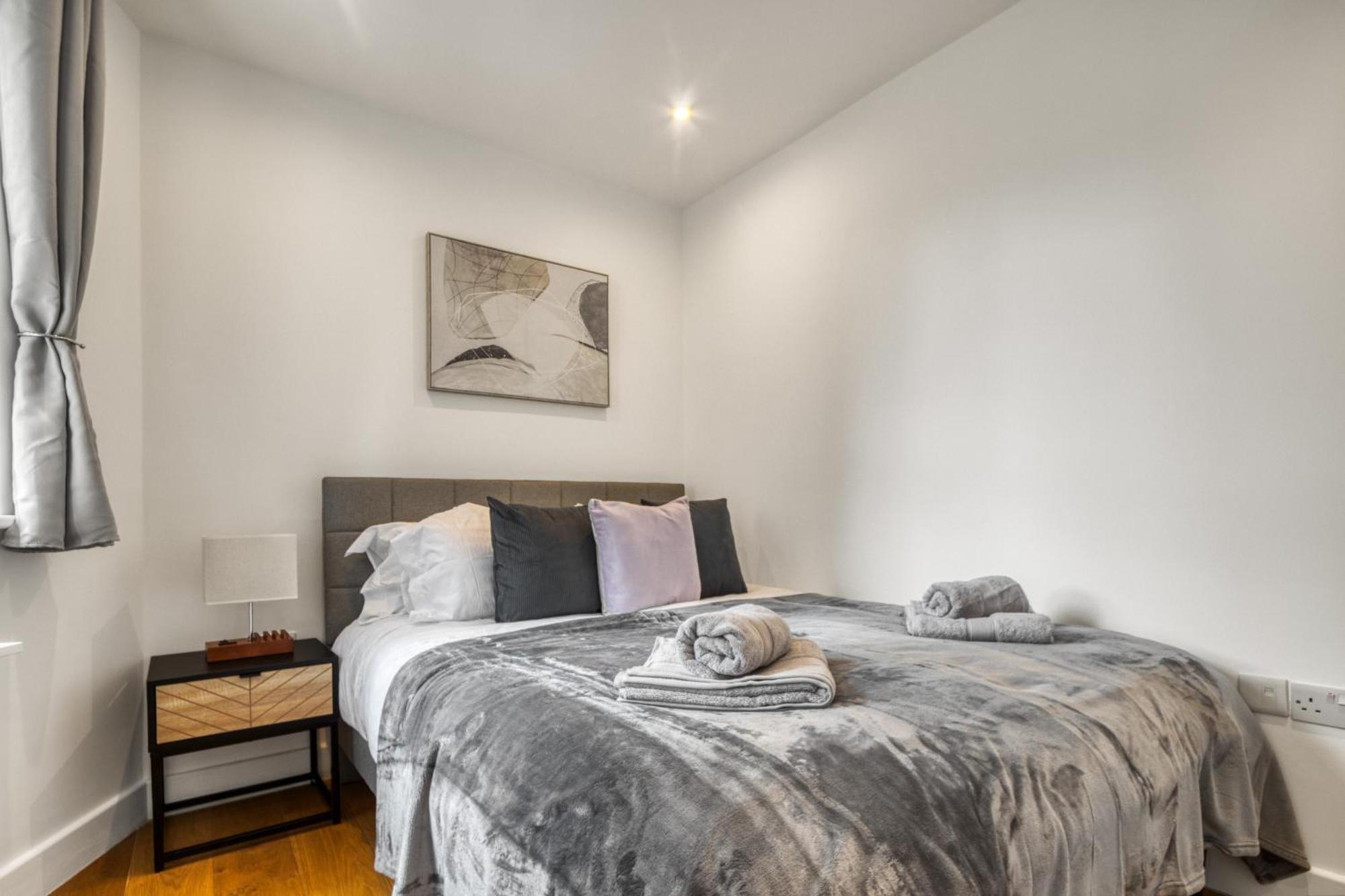 A Vibrant 2 Bed & 2 Bath In Old Street Zone 1 Appartement *