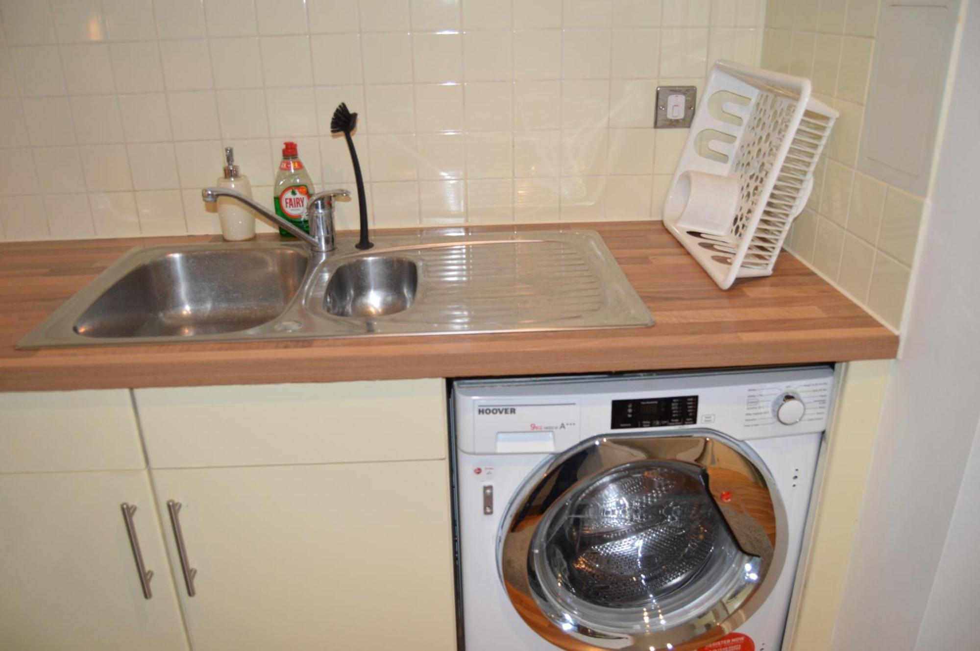 Entire Next To Canary Wharf In Leilighet London