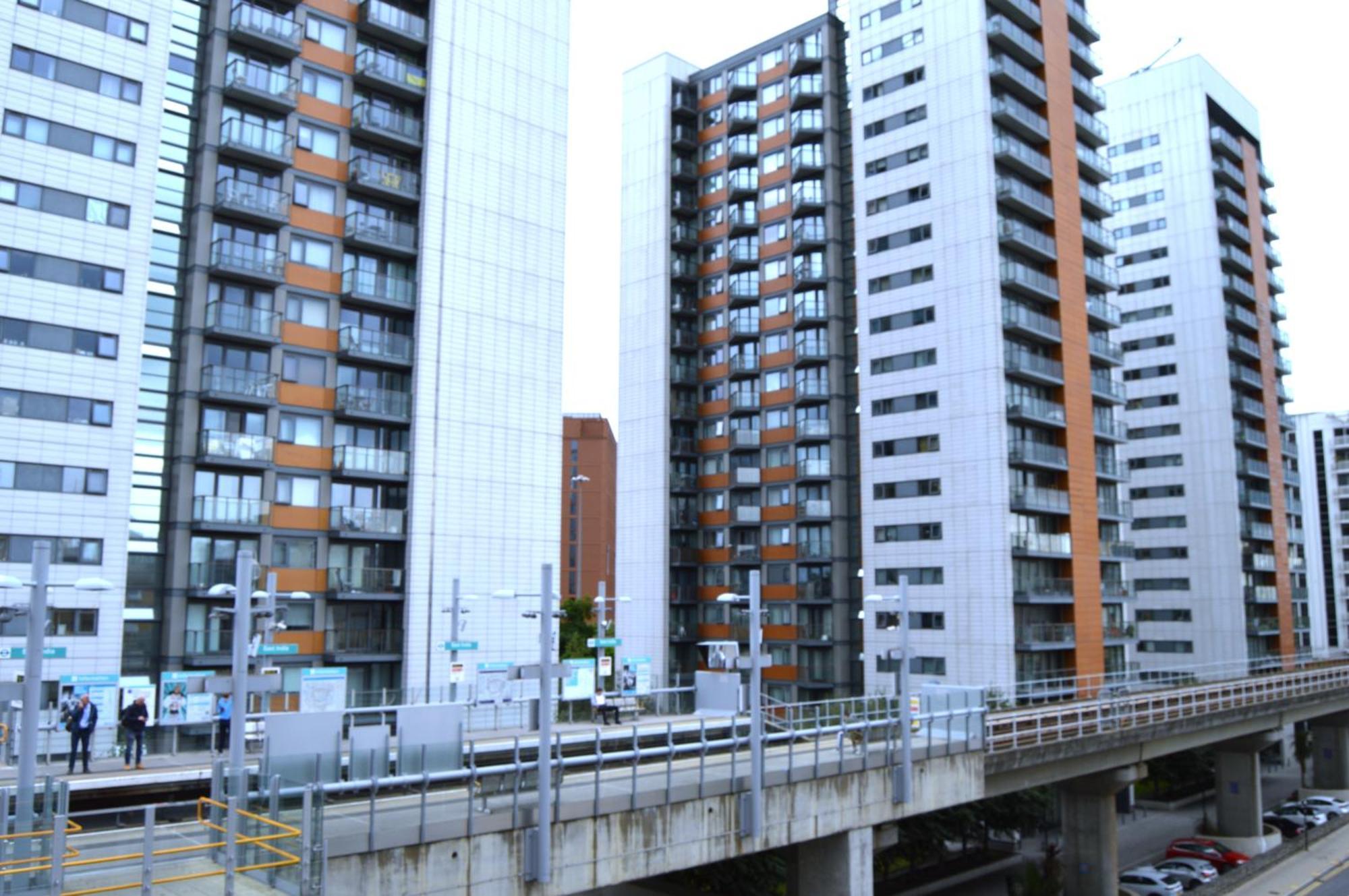Entire Next To Canary Wharf In Leilighet