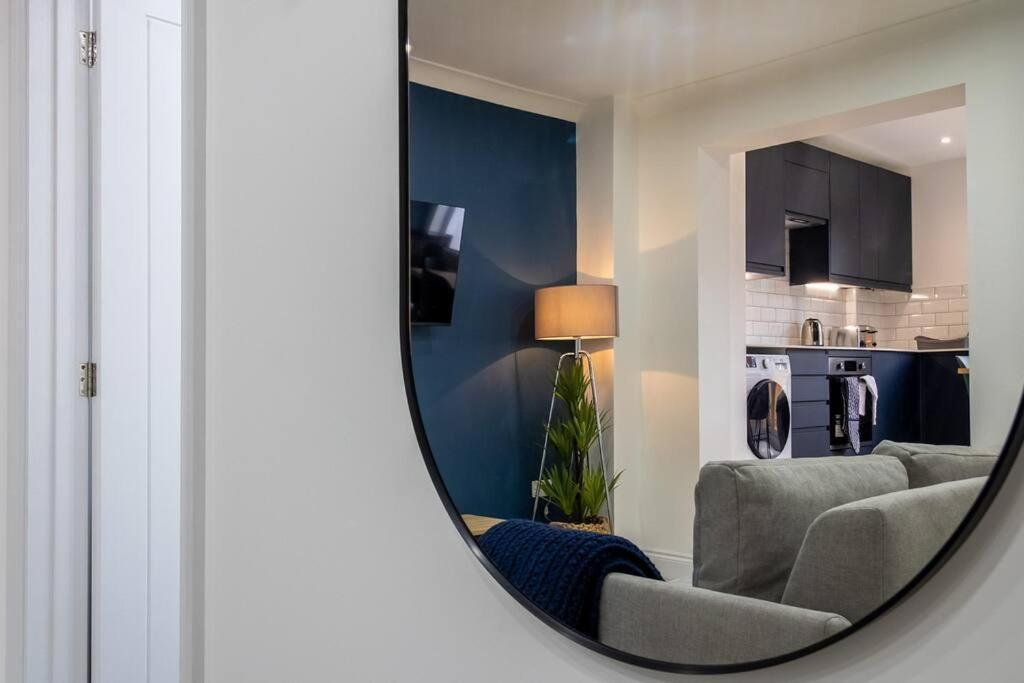 Spacious 3 Bed 3 Bath Aldgate Londen
