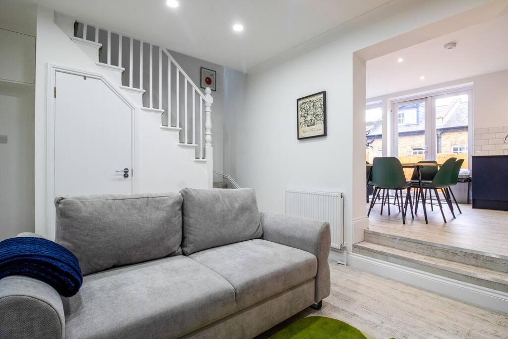 Spacious 3 Bed 3 Bath Aldgate Appartement Londen