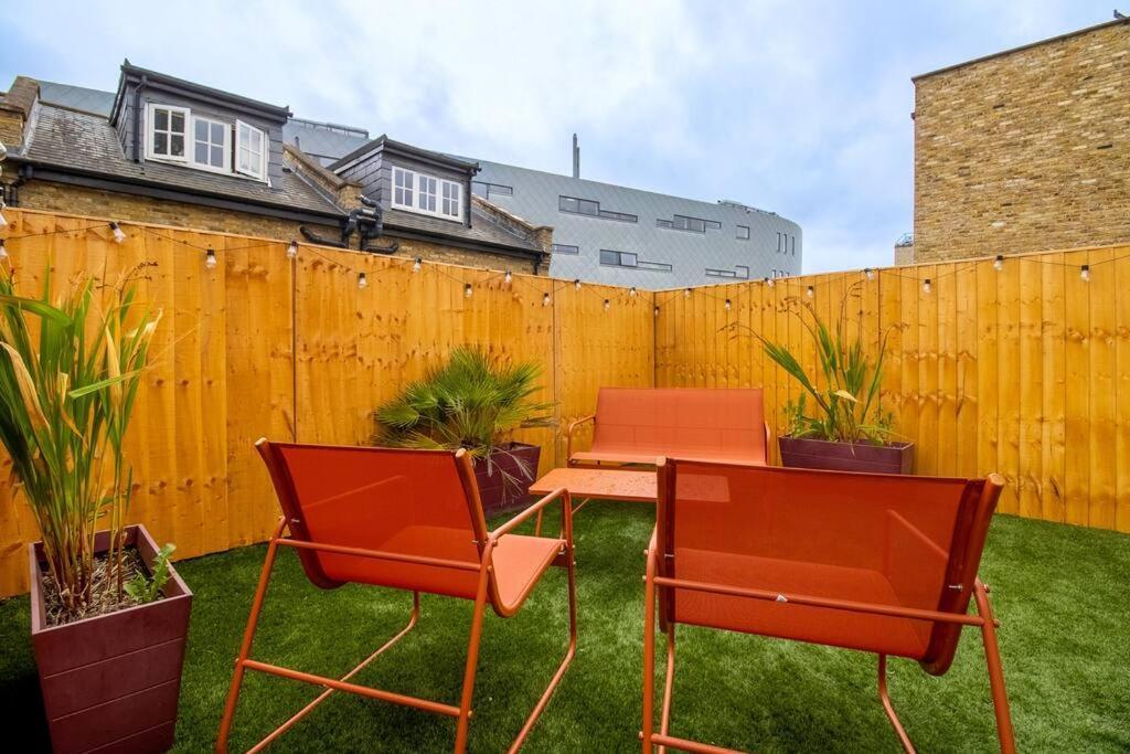 Spacious 3 Bed 3 Bath Aldgate * Londen