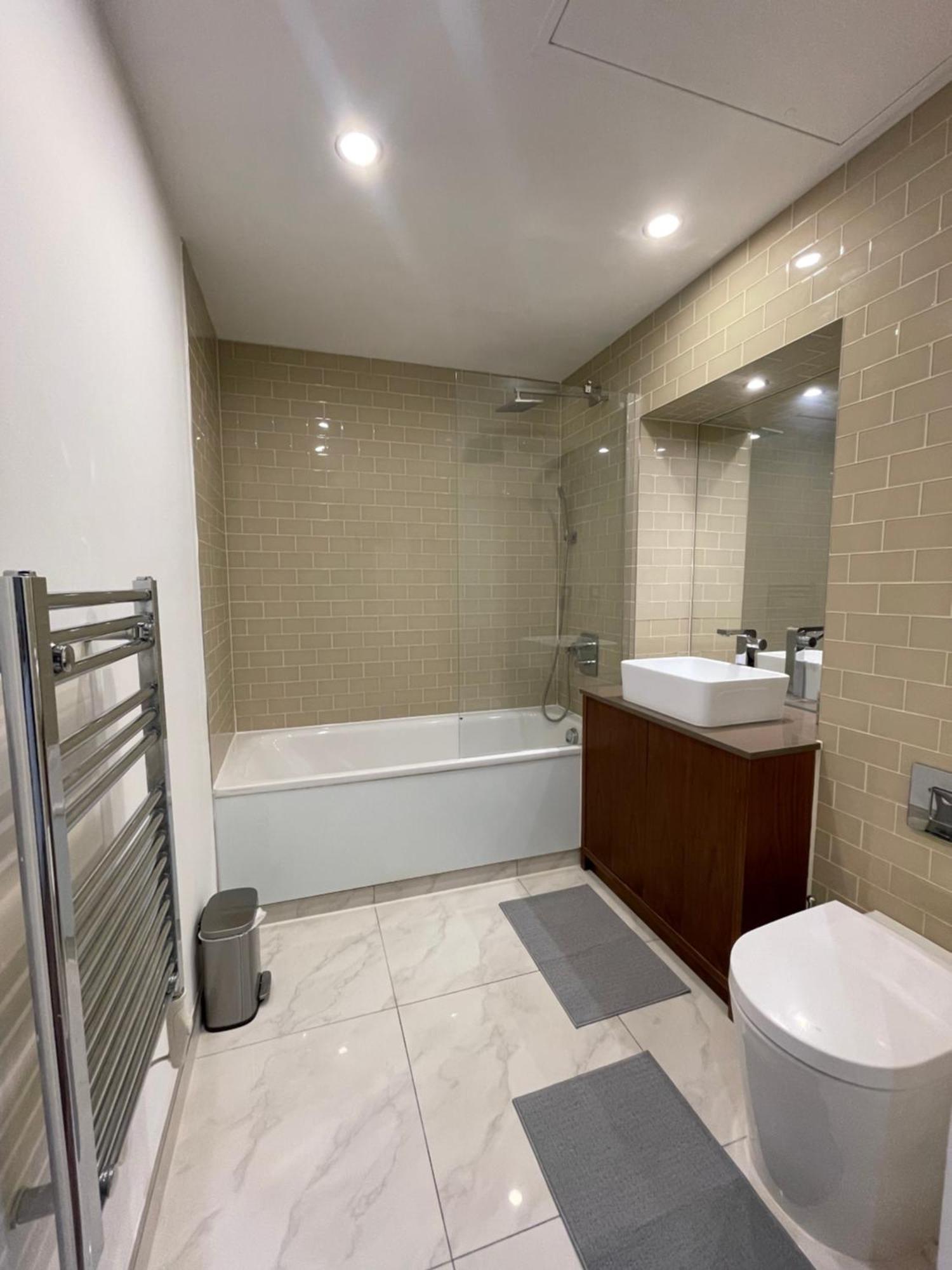 Apartment In Canary Wharf London