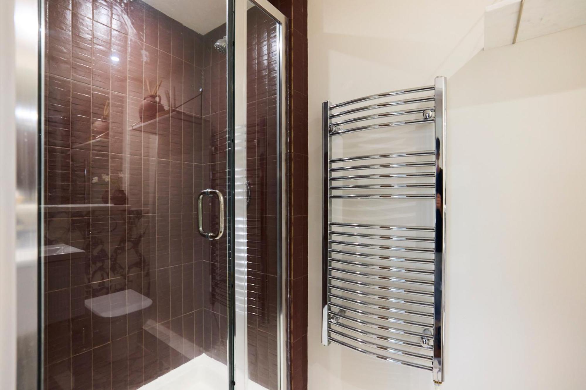The Brick Lane Arms - Breathtaking 2bdr Penthouse With Balcony Apartamento Londres