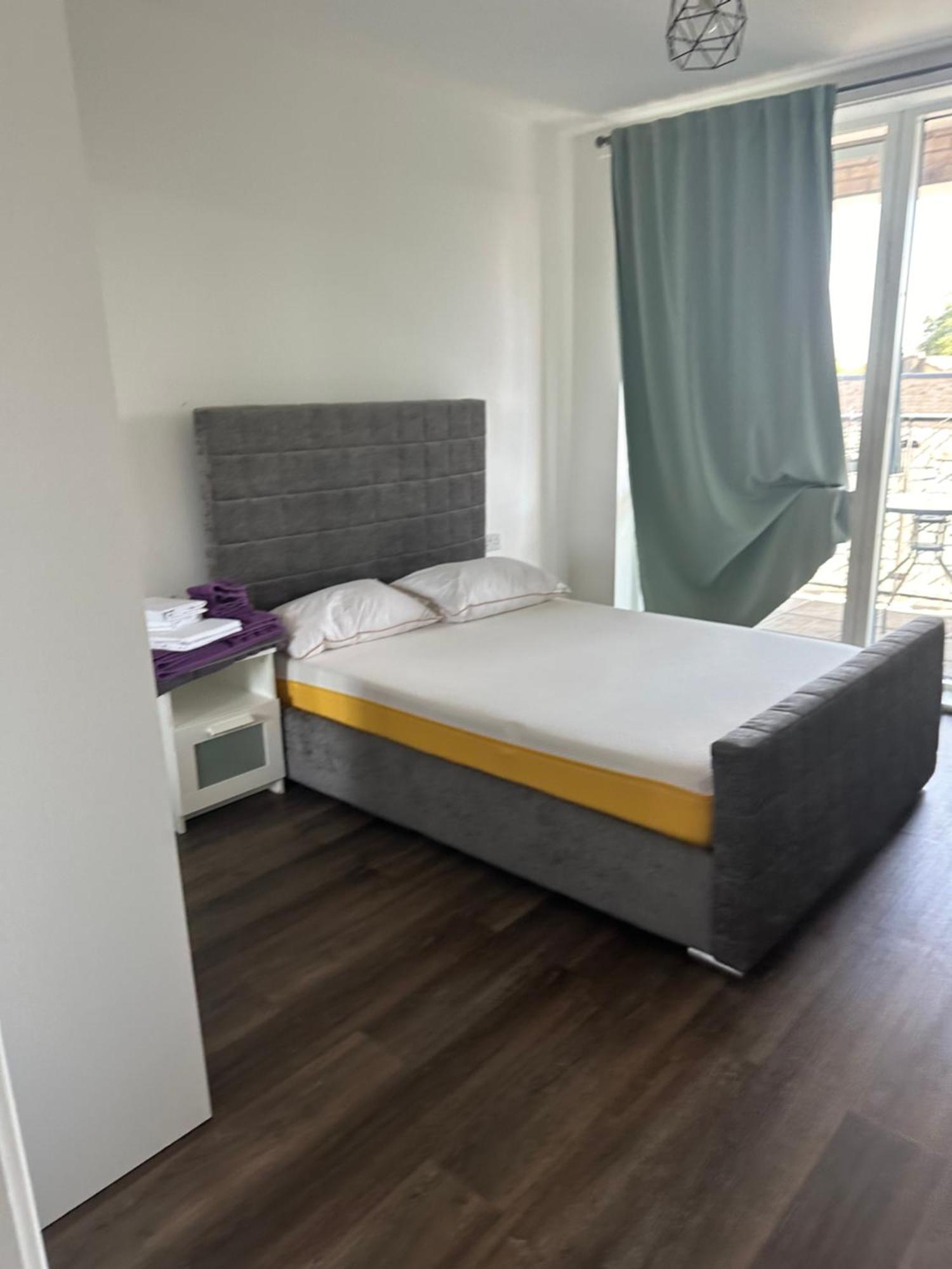 Stylish Urban Retreat Apartment London