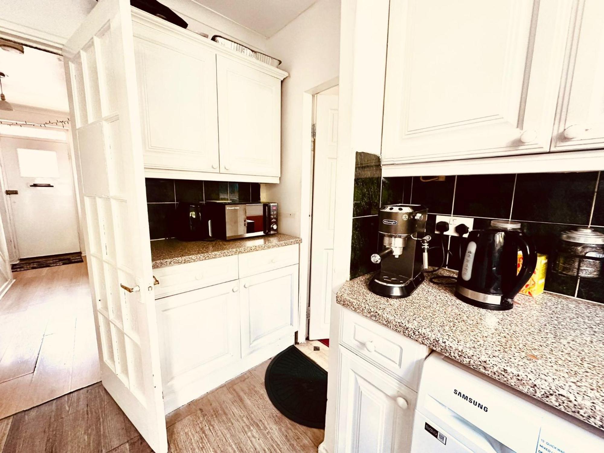 Guest house Whitechapel R2 *