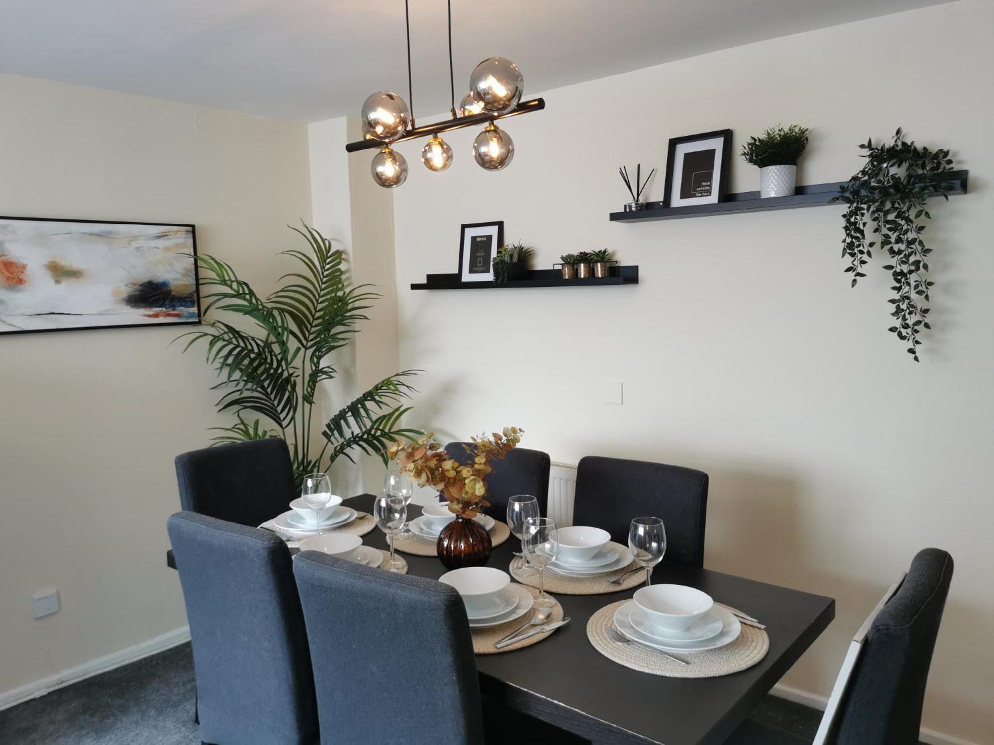 Charming House With 3 Bedrooms Near O2arena Holiday home London
