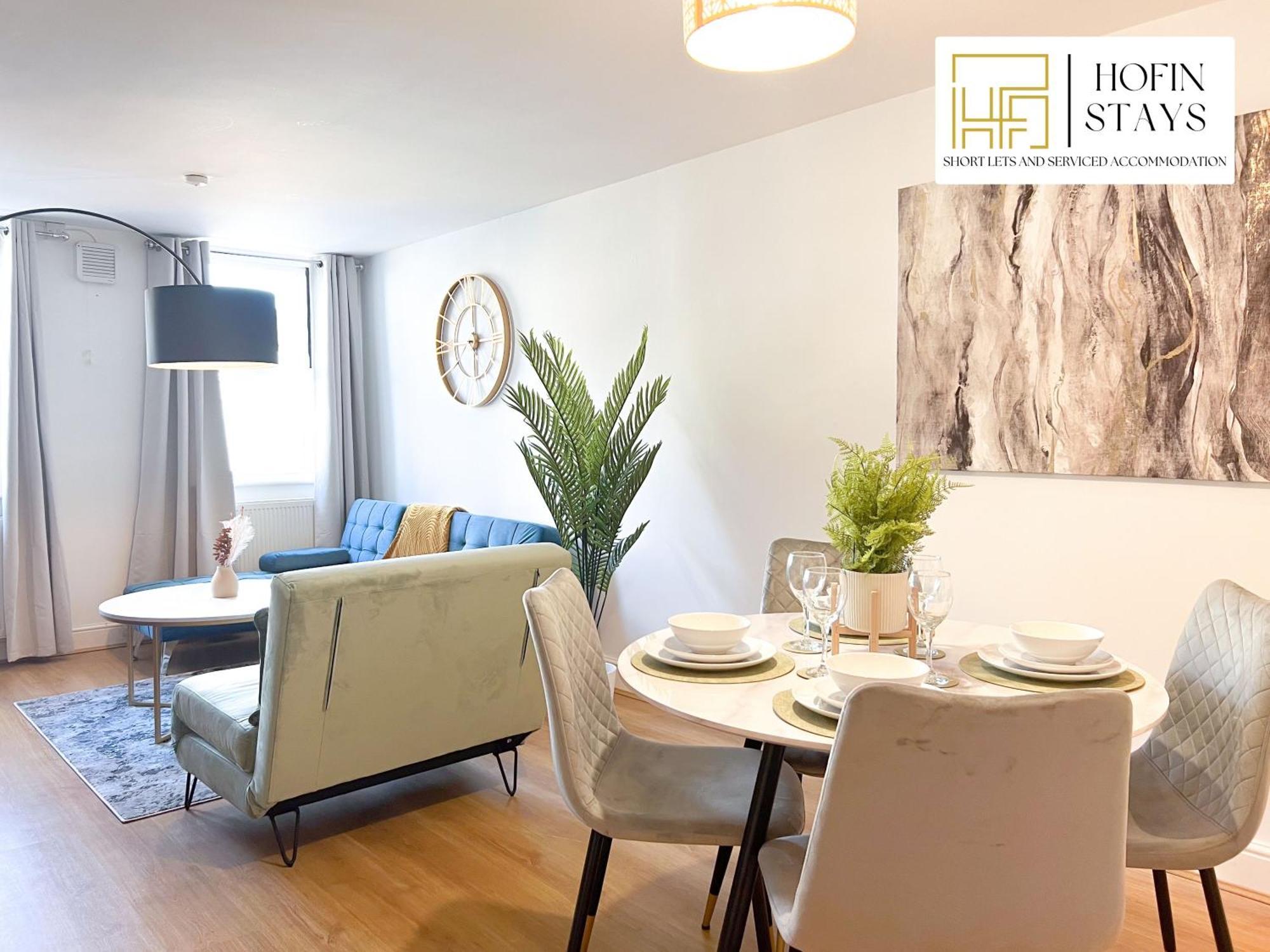 Last-minute Specials L Premium On 2 Double Bed For 6 Guests L Deals L Hofin Short Lets & Serviced * London
