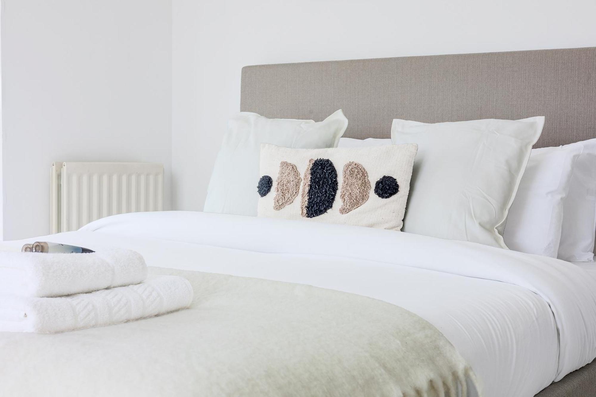 Leilighet Bright New 2br Flat With Balcony Near Excel