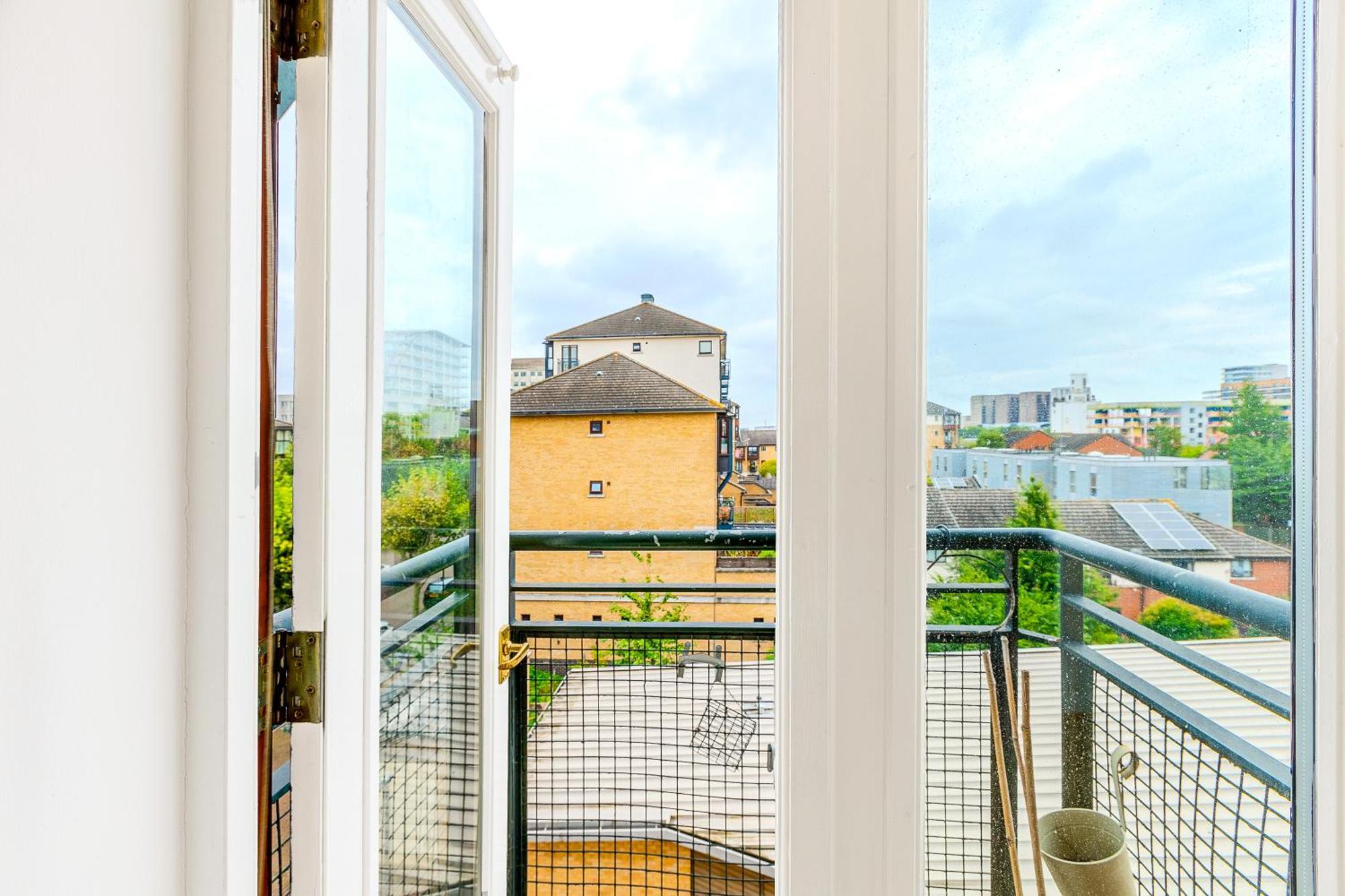 Leilighet Bright New 2br Flat With Balcony Near Excel *