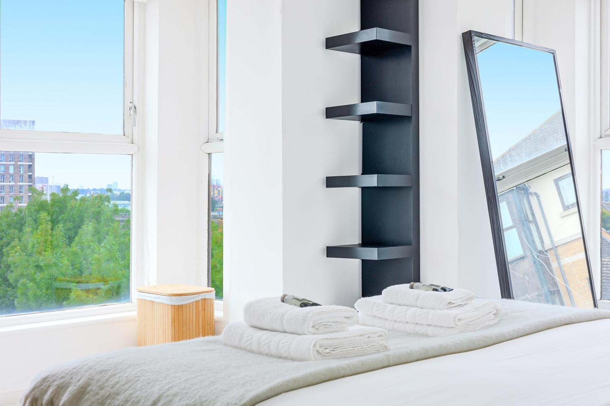 Leilighet Bright New 2br Flat With Balcony Near Excel