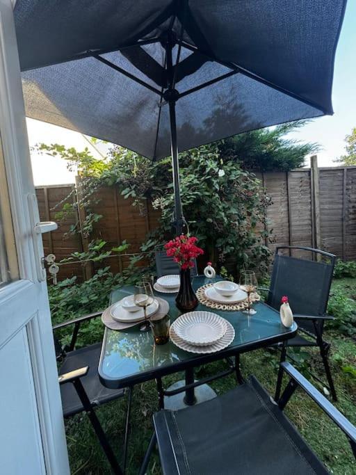 Entire 1Bed Stratford Westfield *