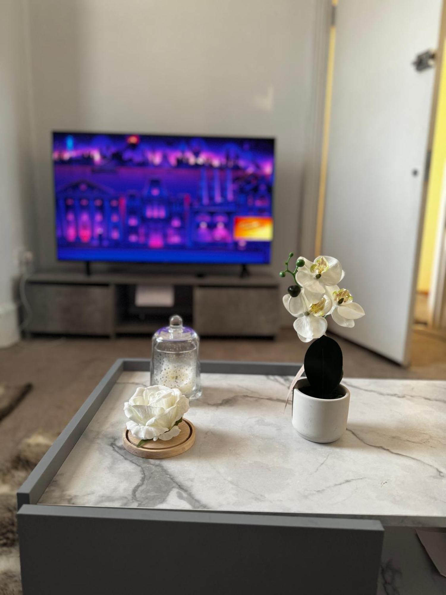 Entire 1Bed Stratford Westfield