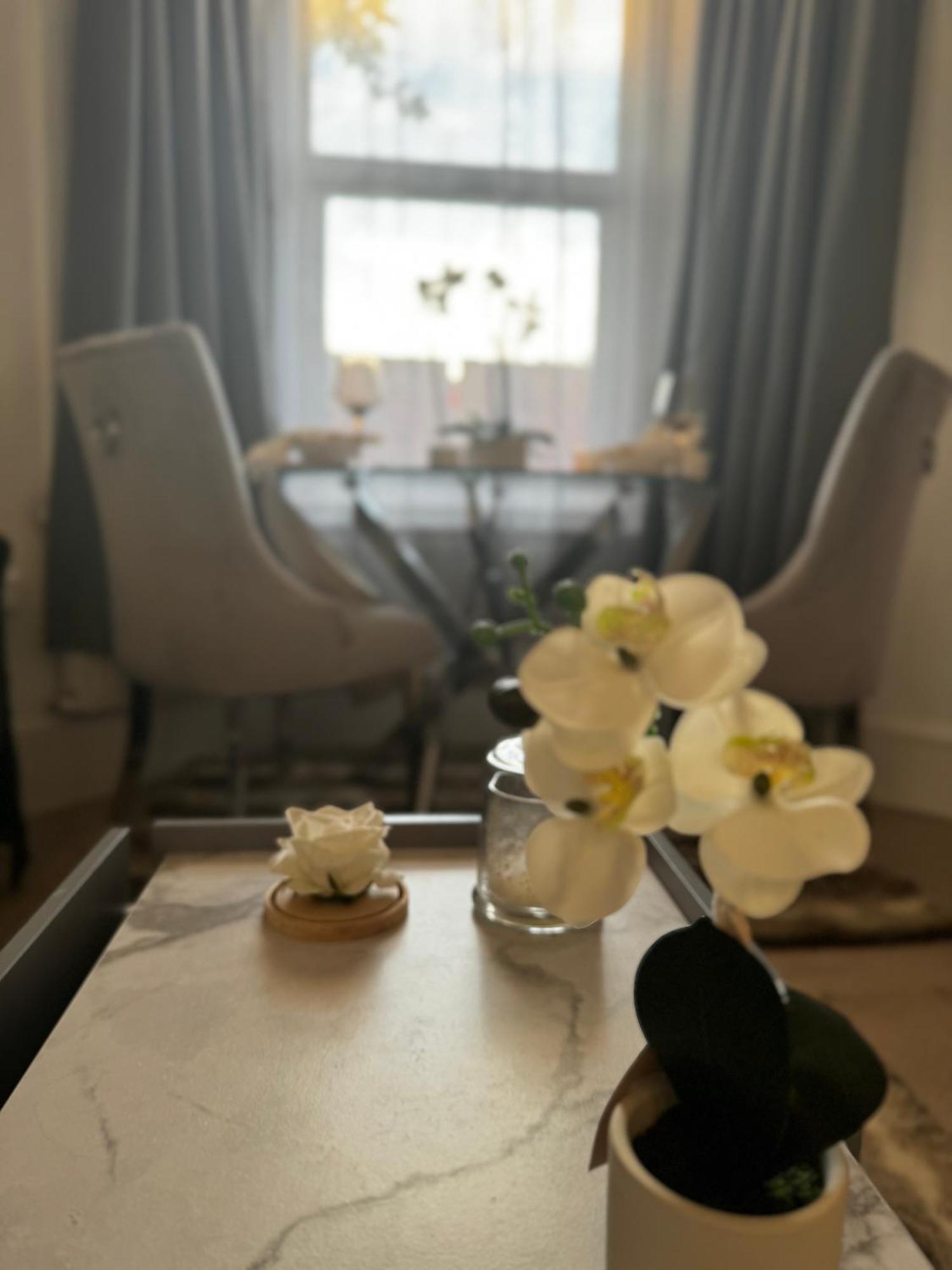 Entire 1Bed Stratford Westfield