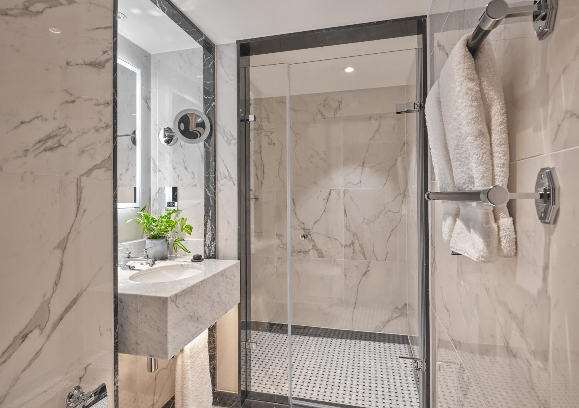 The Mayfair Townhouse - An Iconic Luxury 5* Londres