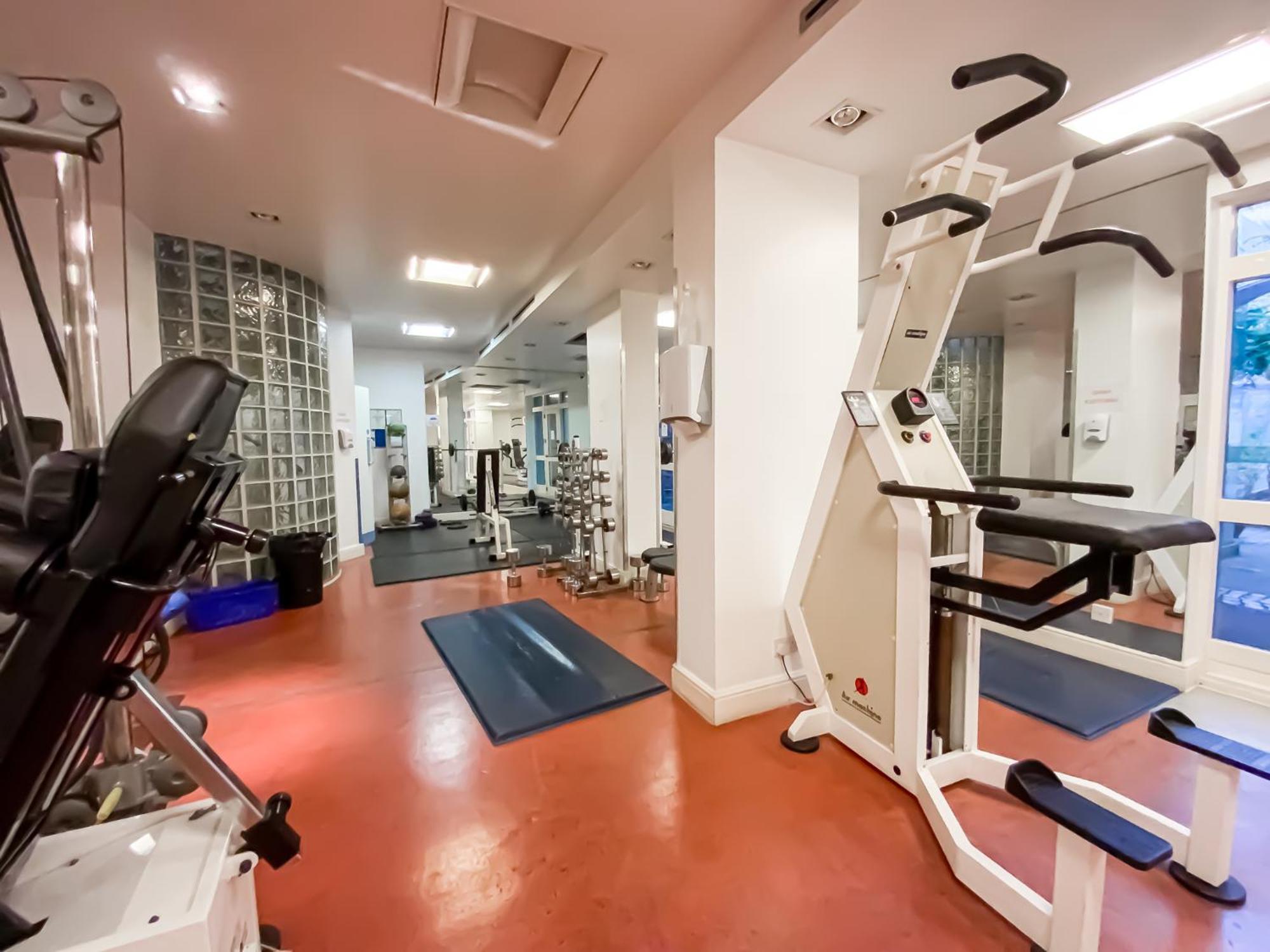 Appartement Lovely 1 Bedroom With Hottub, Sauna, Gym