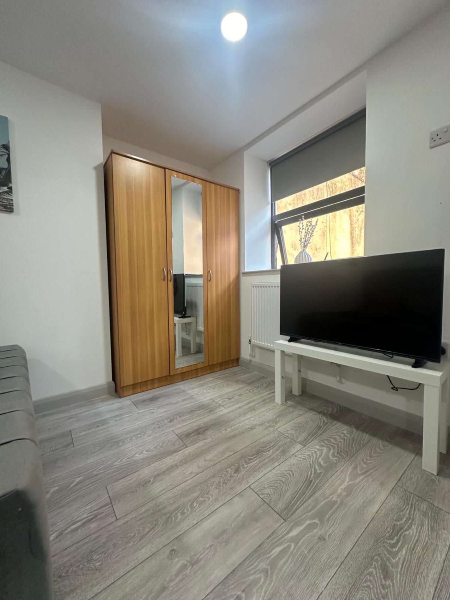 Appartement Luxury Flat In London! E1!f3 *