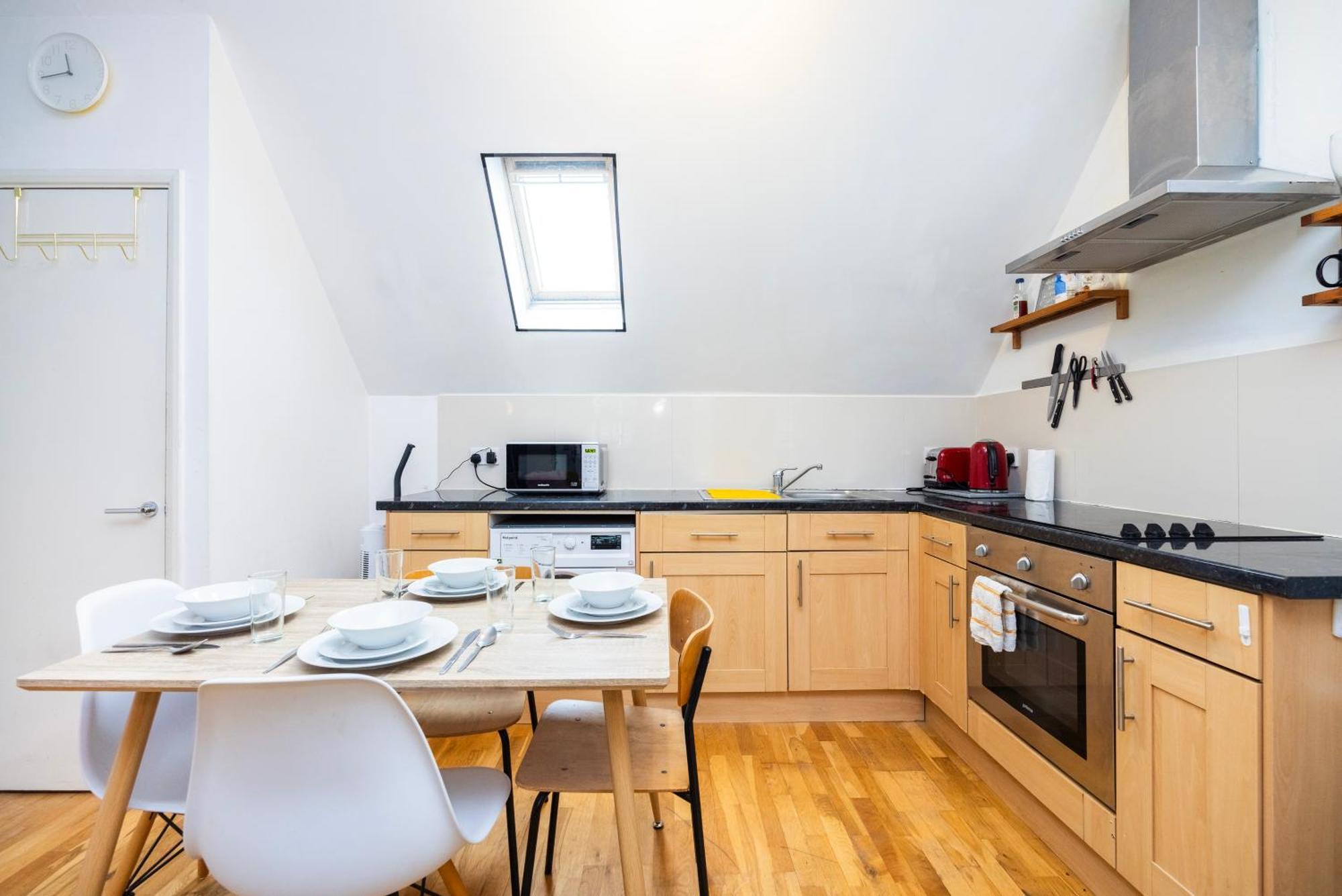 Apartment Vibrant Fresh Flat Near The Station - New Cross - Goldsmiths *