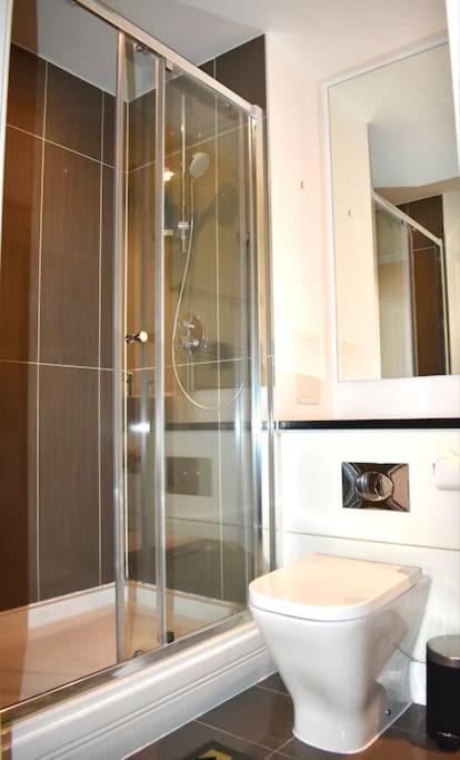 2 Bed In Southwark Apartamento Londres