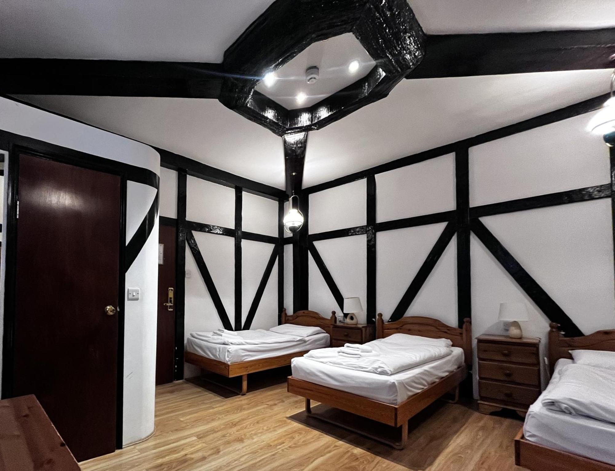 Dolphin Hotell London