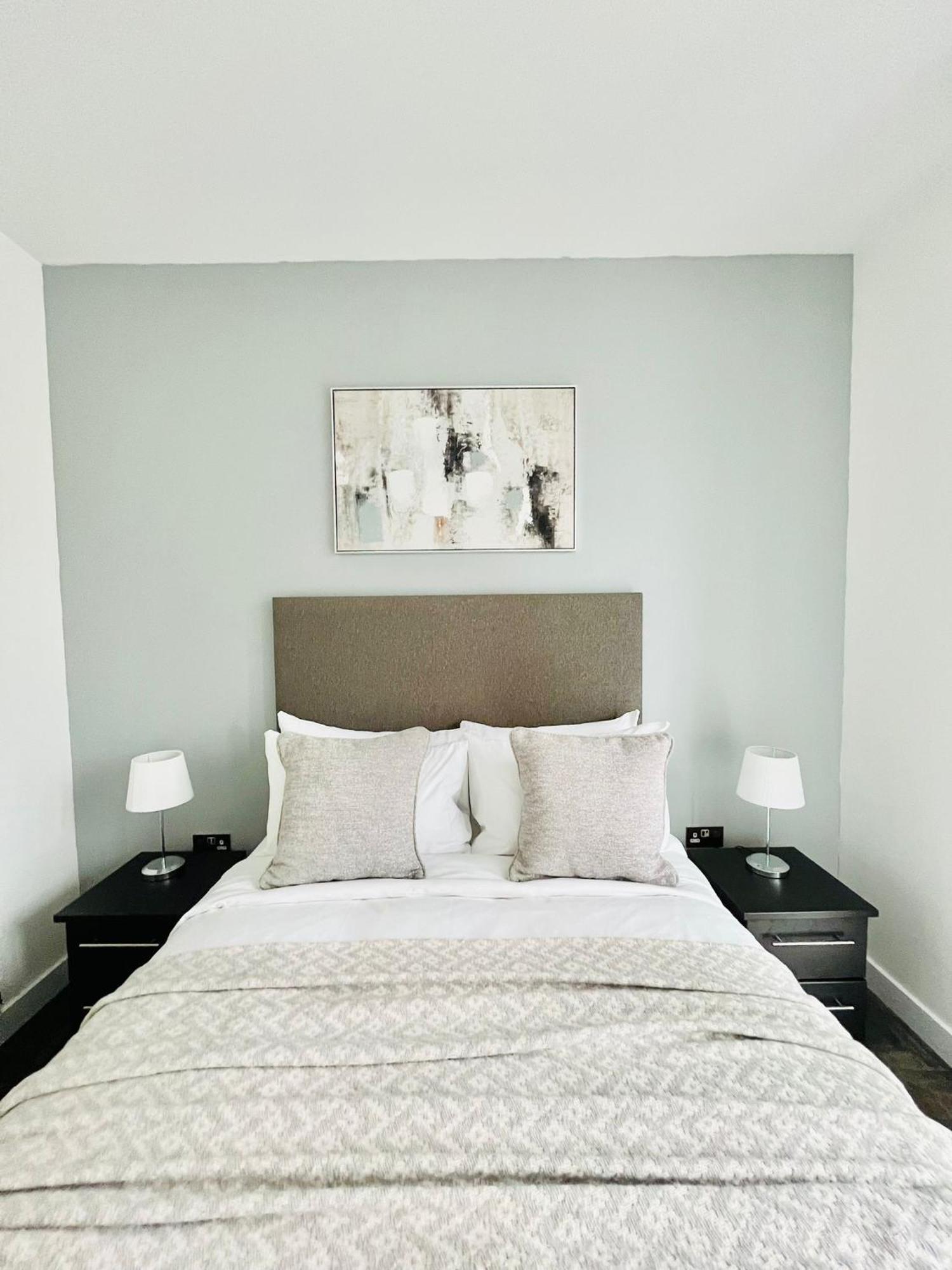 Luxurious Apartment - Prime Location Near Excel, O2 & Canary Wharf Leilighet *