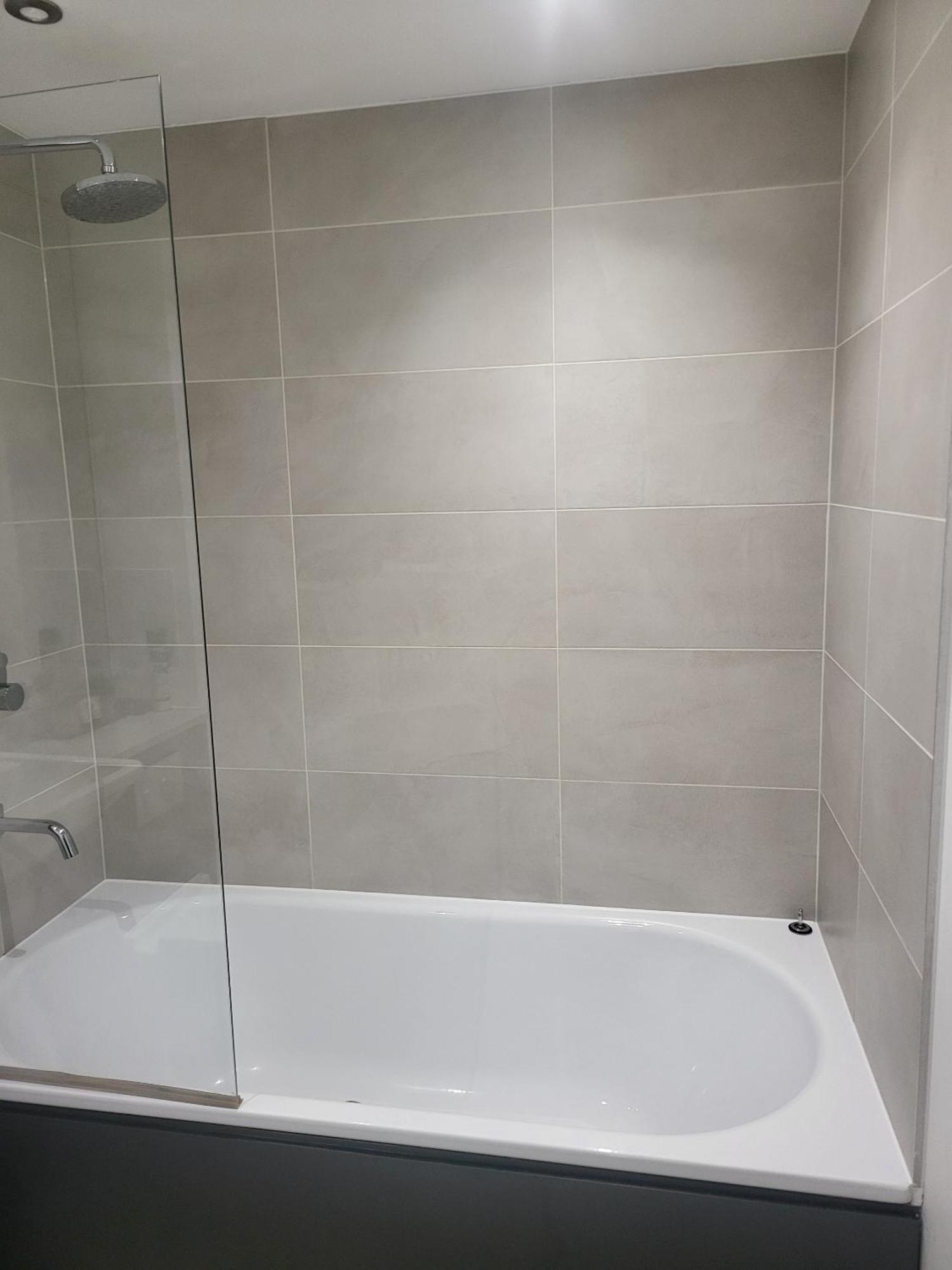 Kayz Lodge- Luxury Ensuite-private & Shared In A New House At The Olympic Village Overlooking Stratford Westfield And Tube Station