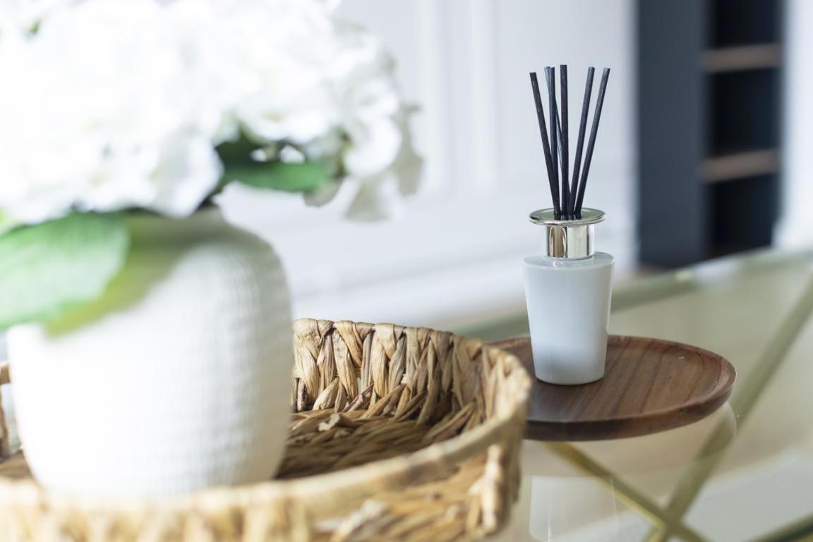 Vakantiehuis Grace House - 15 Minutes To Central Londen