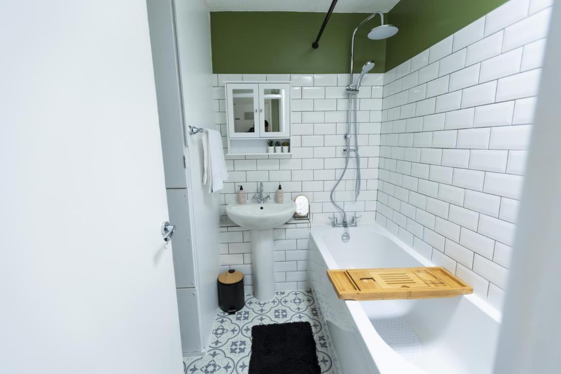 Grace House - 15 Minutes To Central Londen