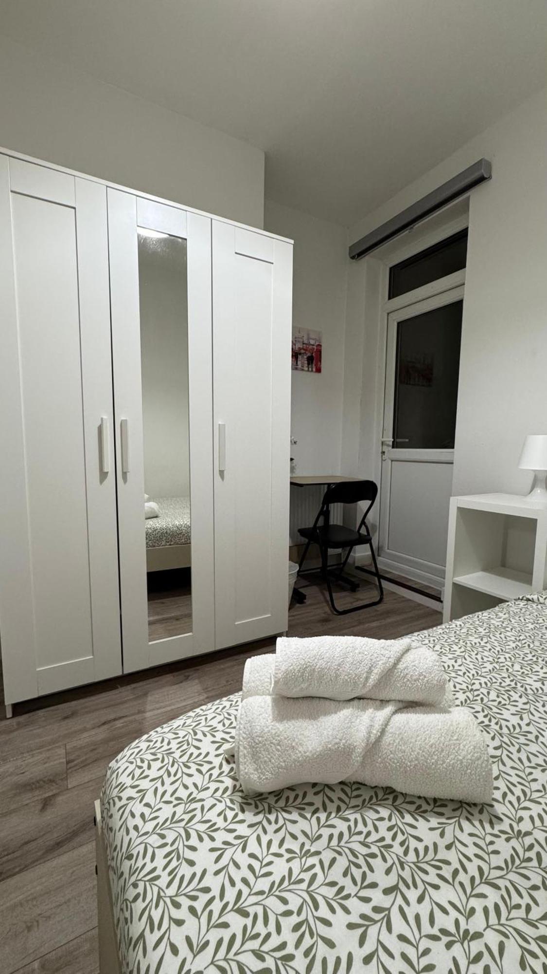 Habitación en casa particular Double With Access To The Garden Londres