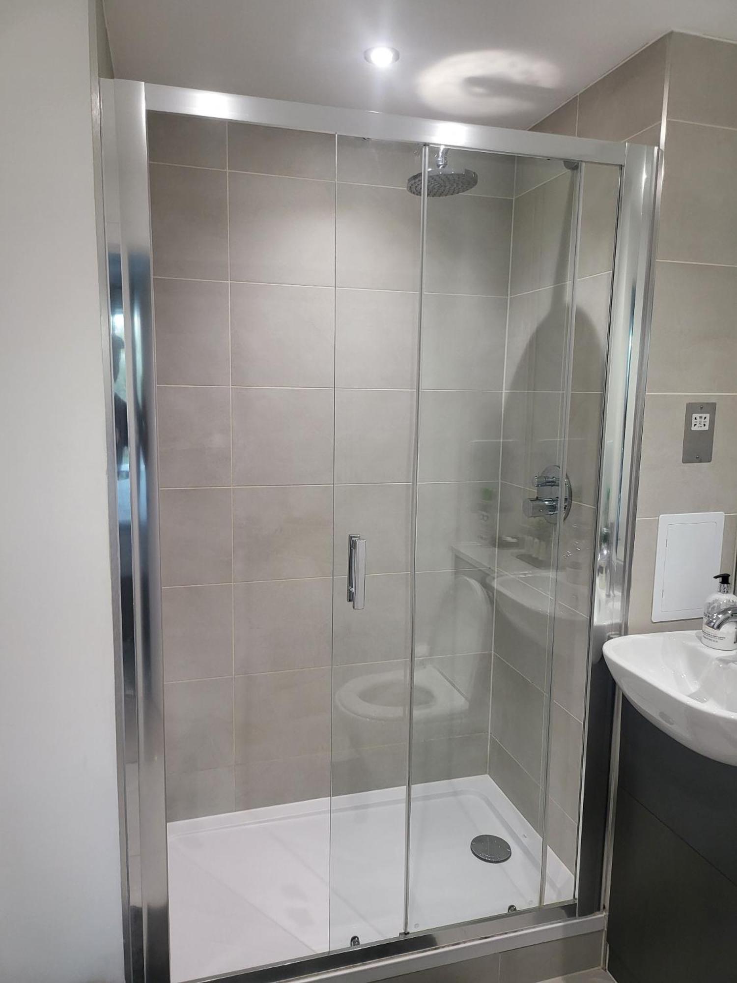 Kayz Lodge- Luxury Ensuite-private & Shared In A New House At The Olympic Village Overlooking Stratford Westfield And Tube Station * London