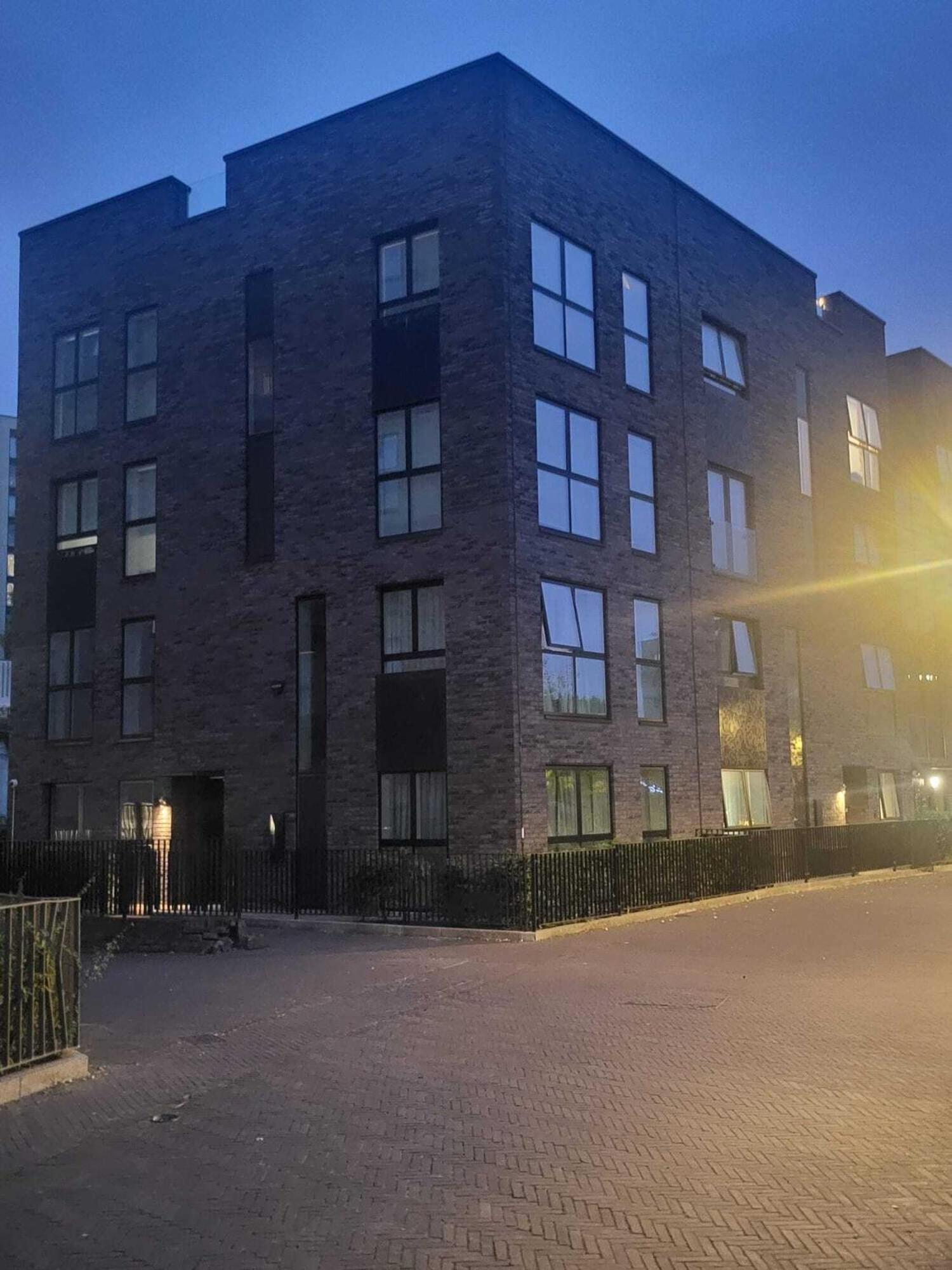 Kayz Lodge- Luxury Ensuite-private & Shared In A New House At The Olympic Village Overlooking Stratford Westfield And Tube Station