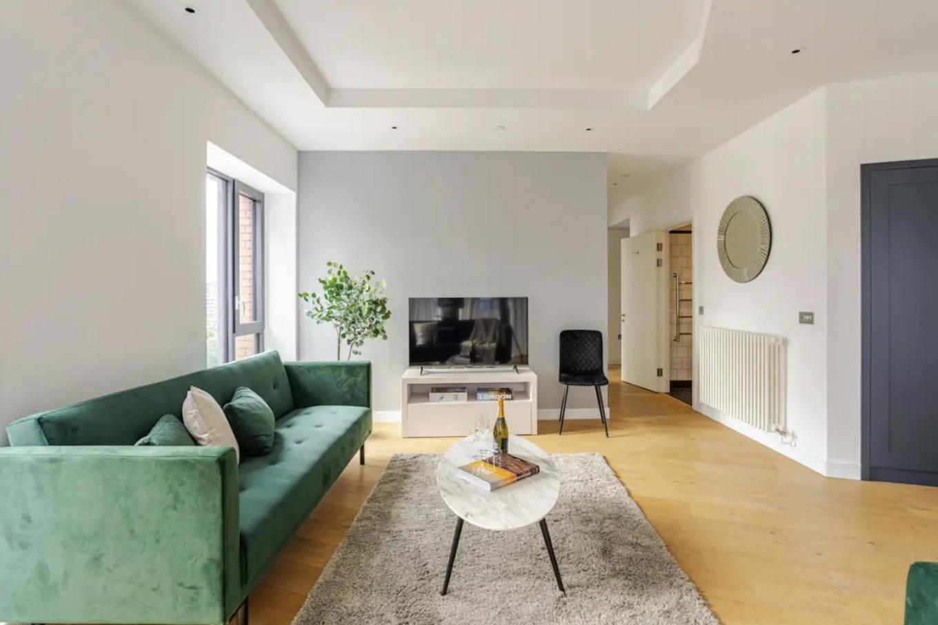 Leilighet Luxurious Apartment - Prime Location Near Excel, O2 & Canary Wharf London