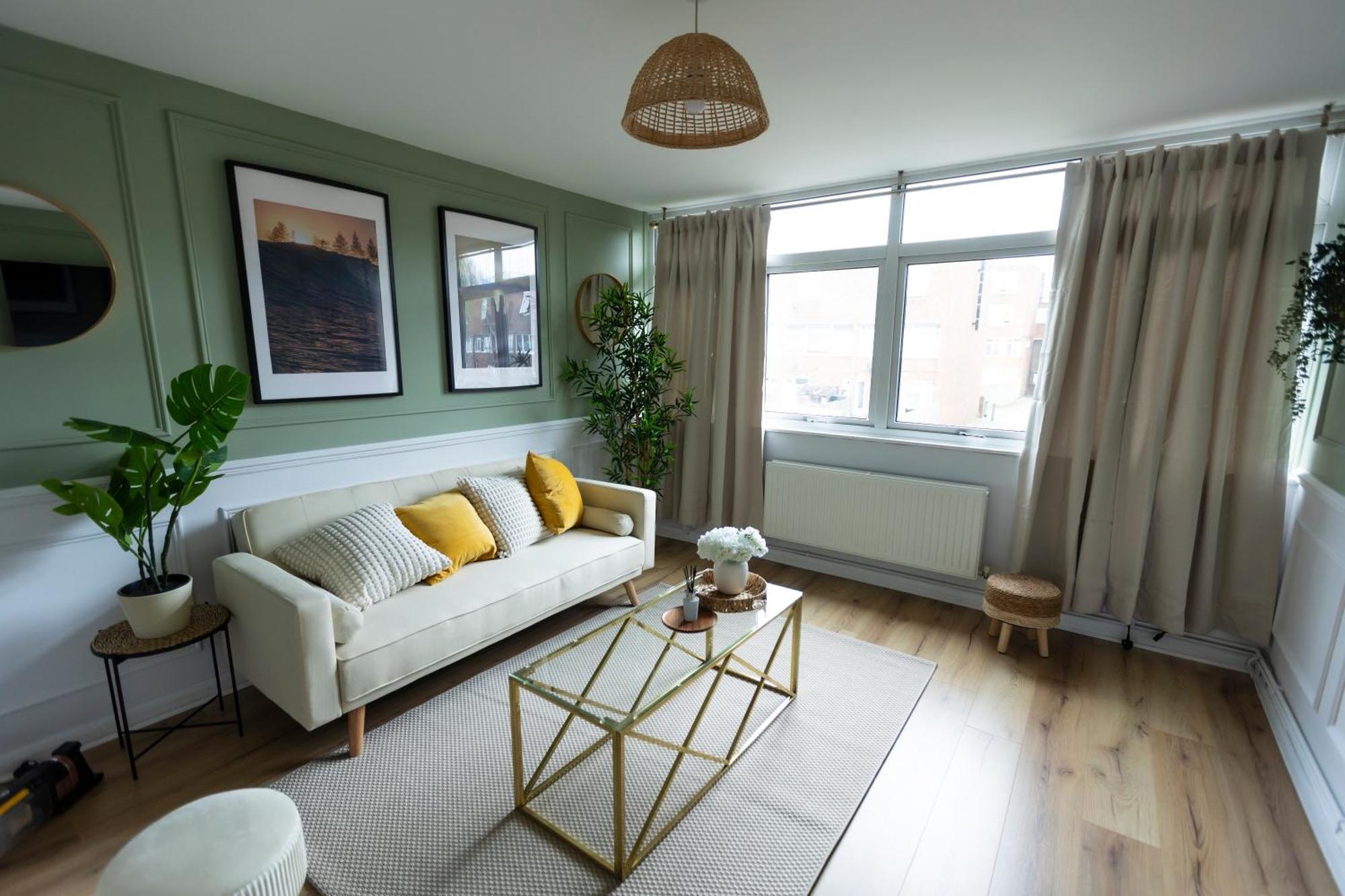 Vakantiehuis Grace House - 15 Minutes To Central Londen