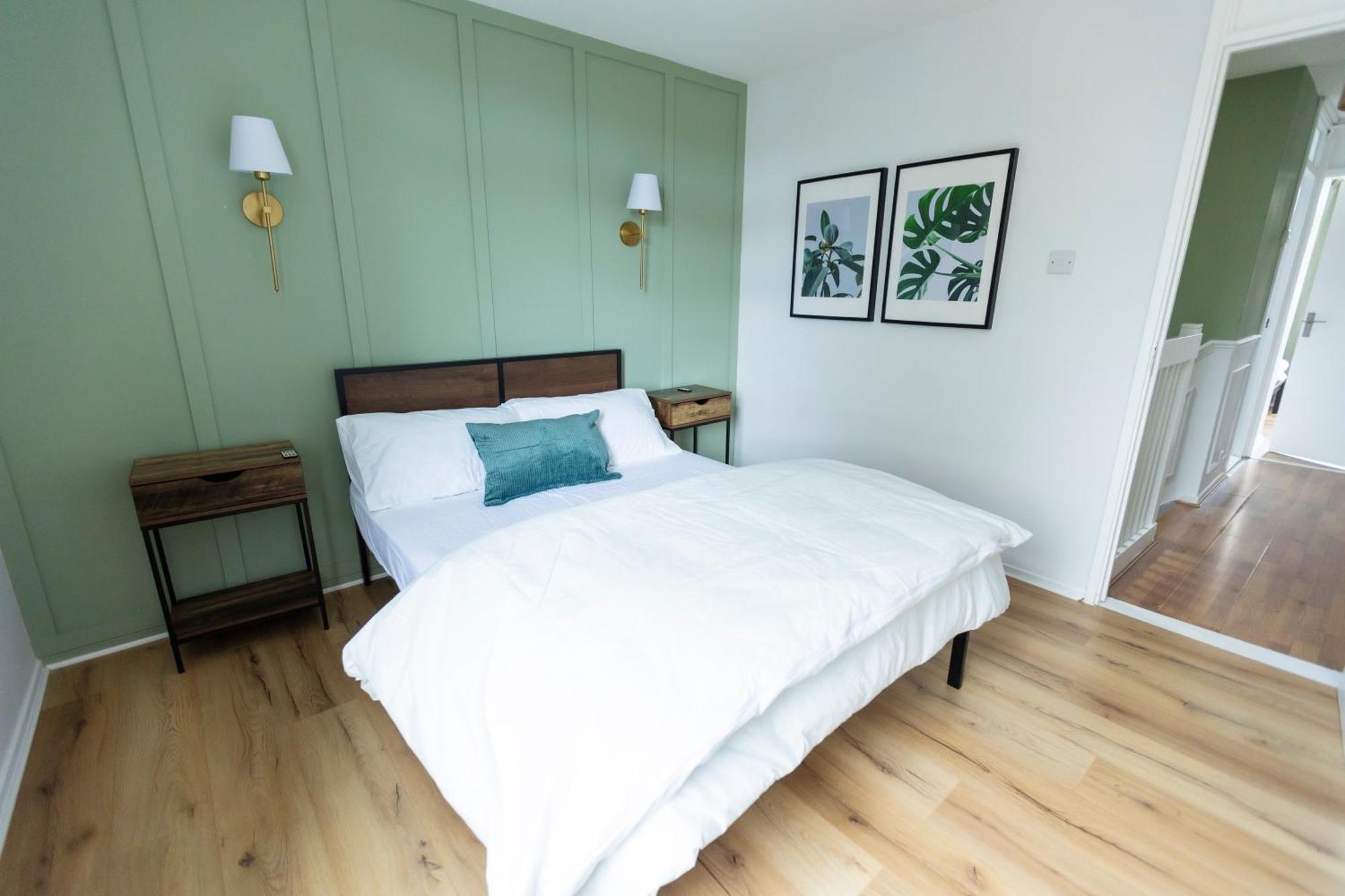 Grace House - 15 Minutes To Central Vakantiehuis