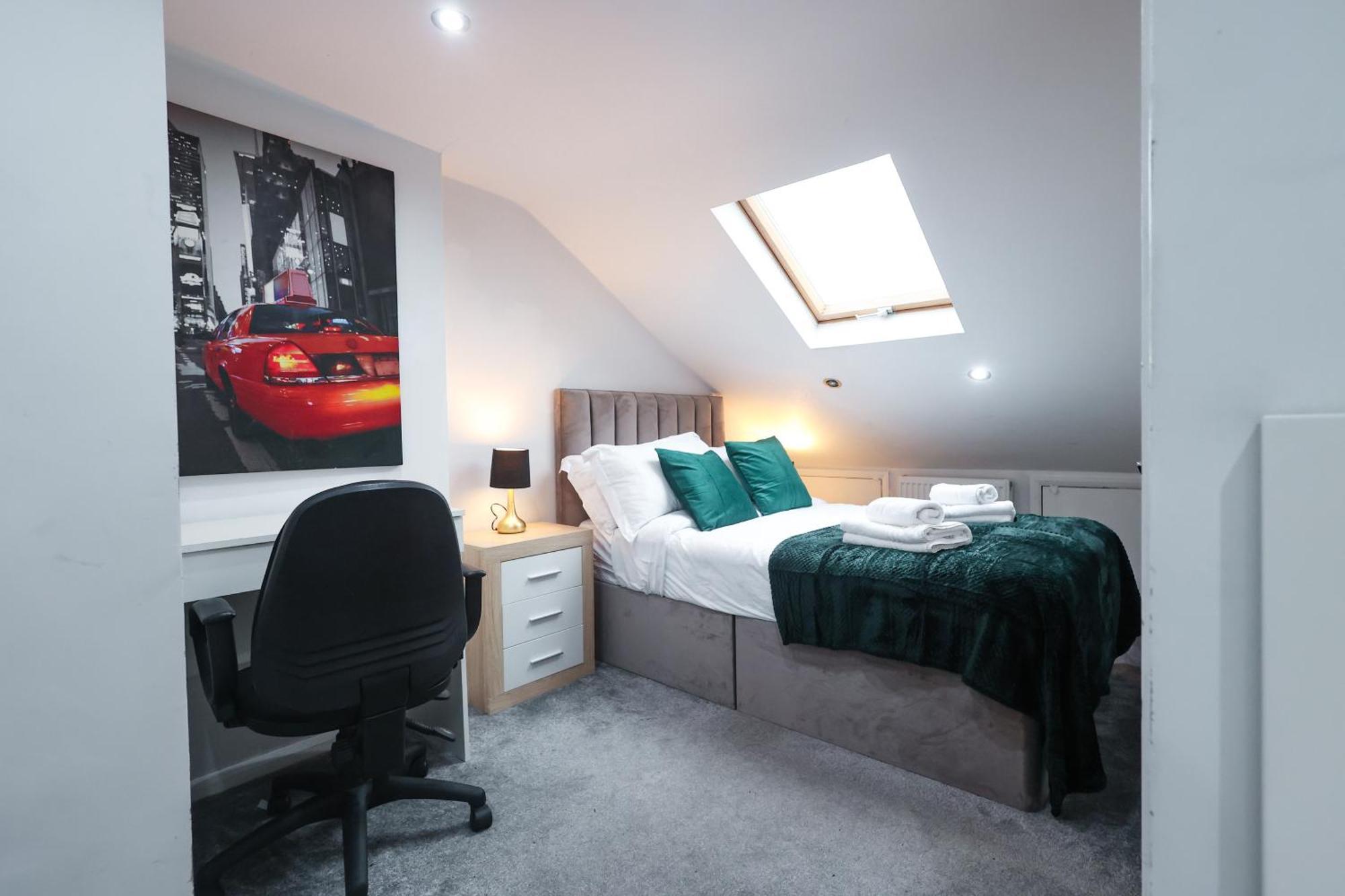 The Heart Of Brick Lane, Sleeps 7! Ferienhaus *
