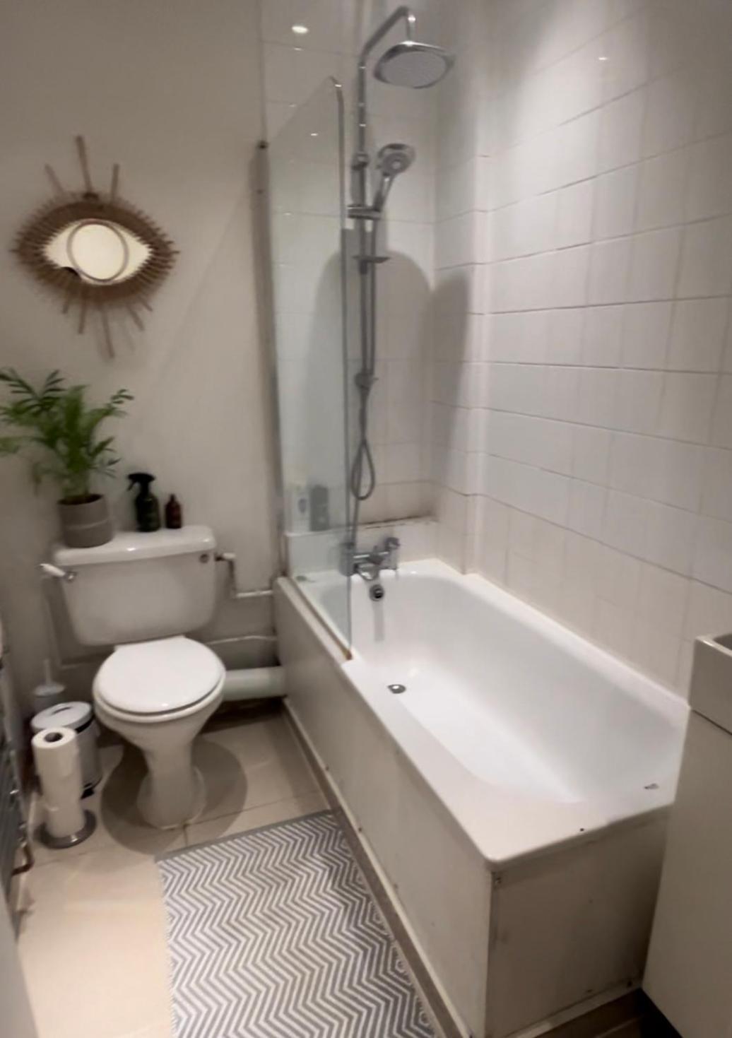 Apartment Art Deco One-bed Entire Flat In