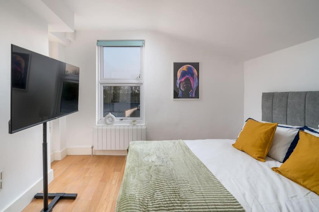 New 4bd Stylish With Amazing Transport Apartment