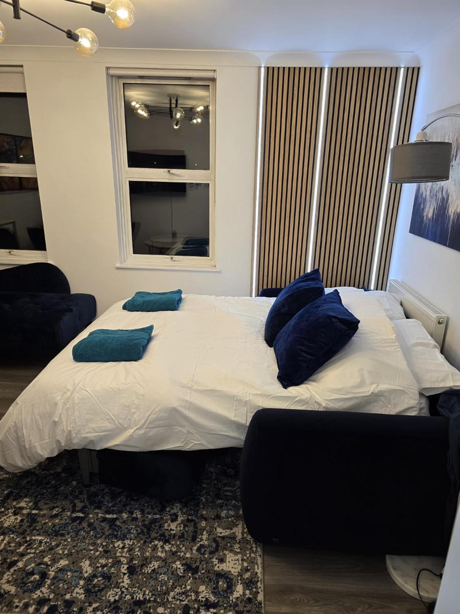 Millfield Park Serviced Hackney * London