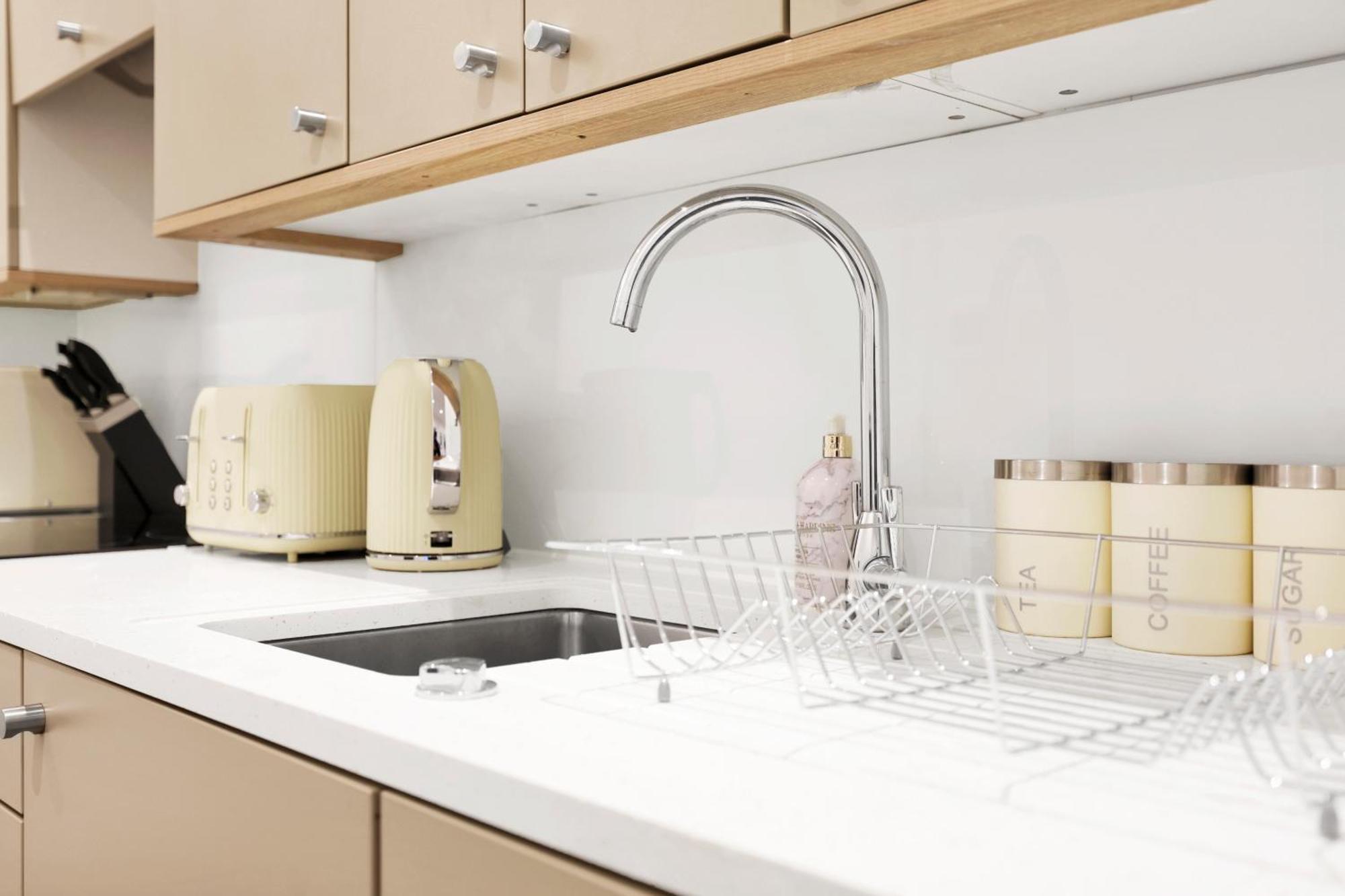 Apartment 1 Bedroom Short Term & Flexible Renting Hackney With Free Wifi