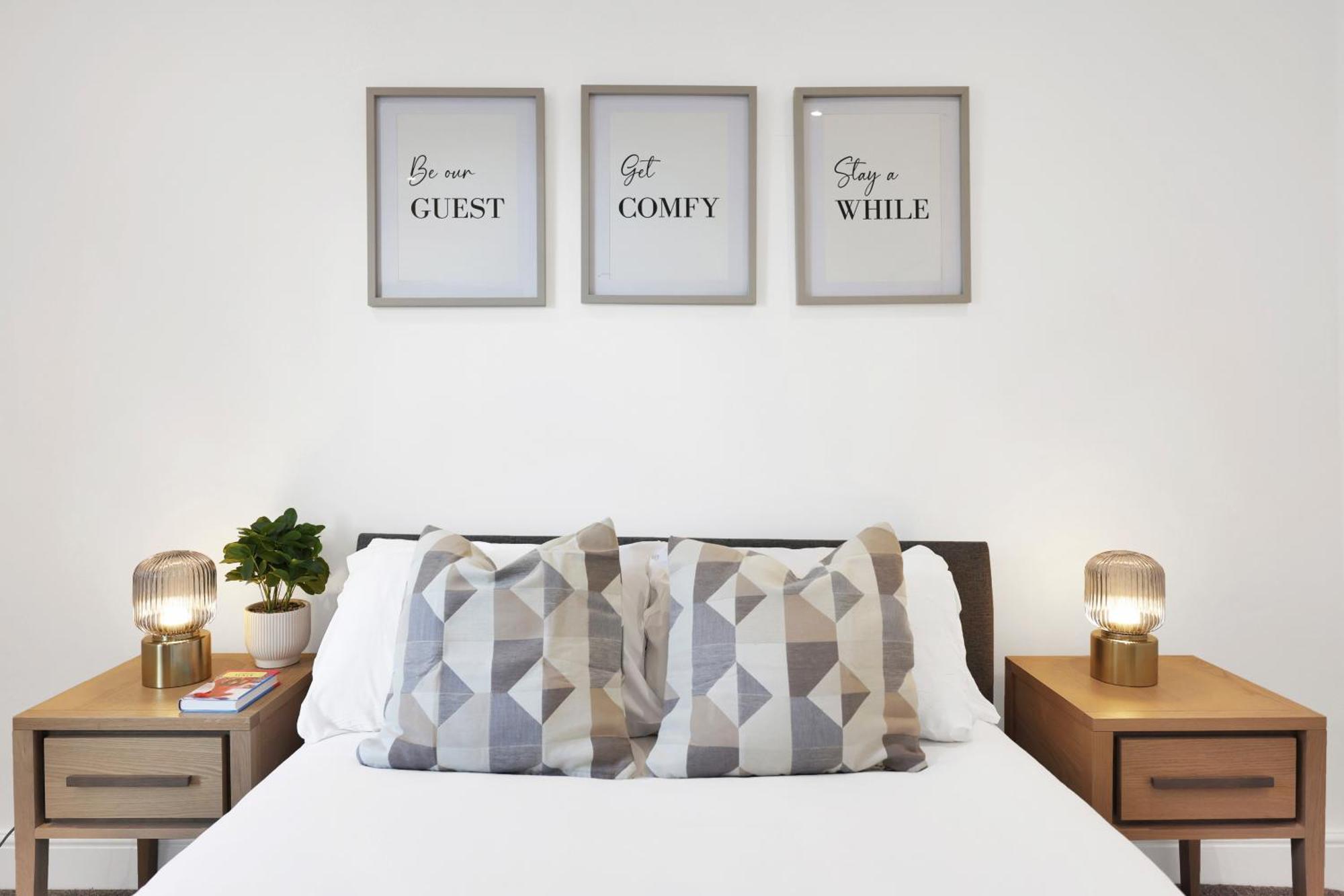 Apartment 1 Bedroom Short Term & Flexible Renting Hackney With Free Wifi *