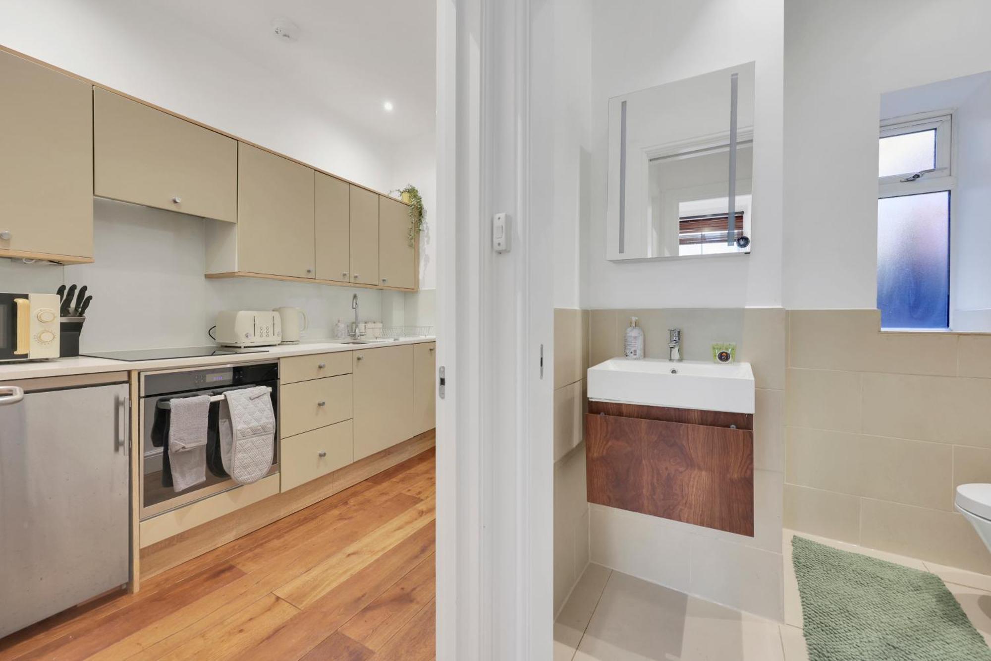 1 Bedroom Short Term & Flexible Renting Hackney With Free Wifi