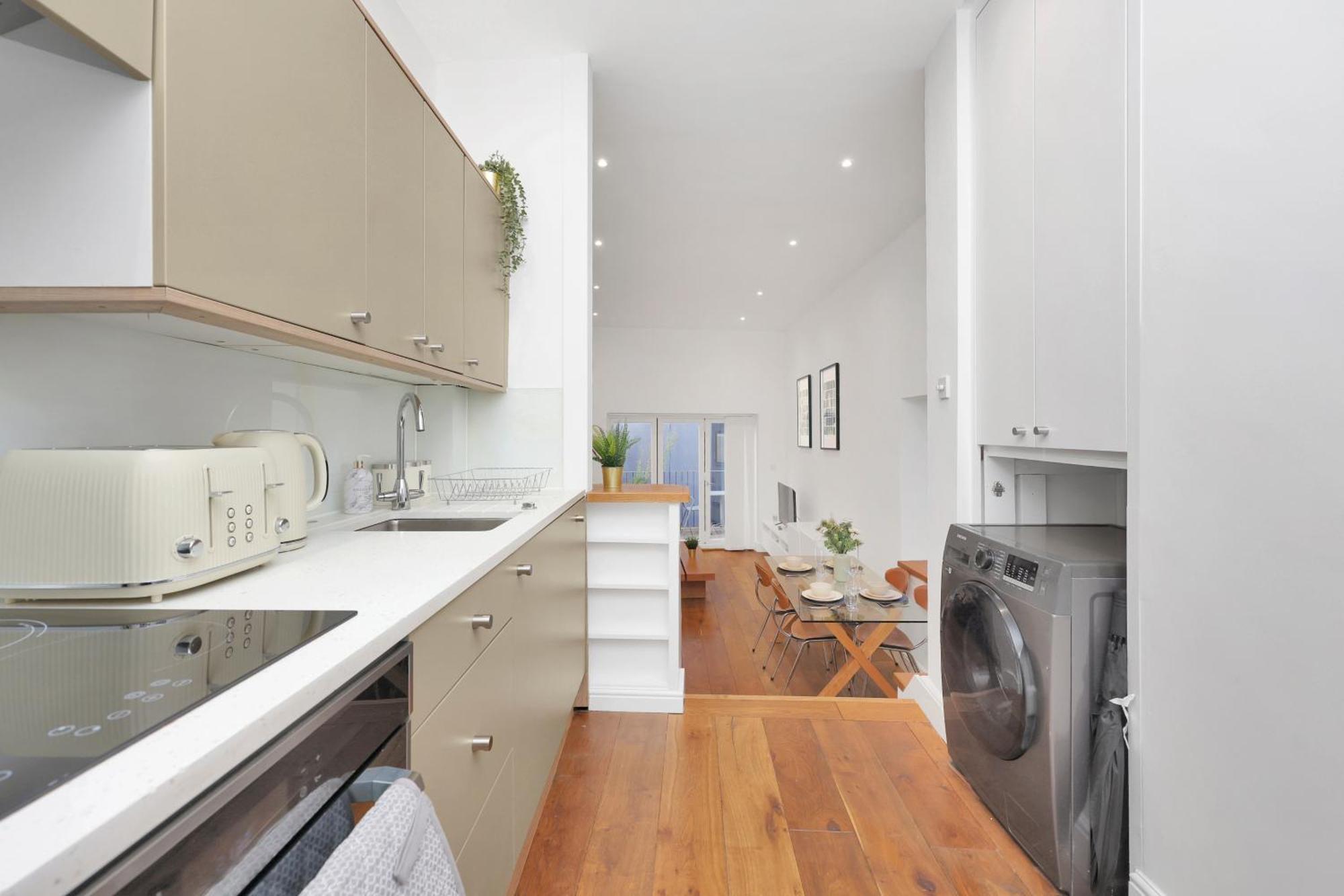 1 Bedroom Short Term & Flexible Renting Hackney With Free Wifi
